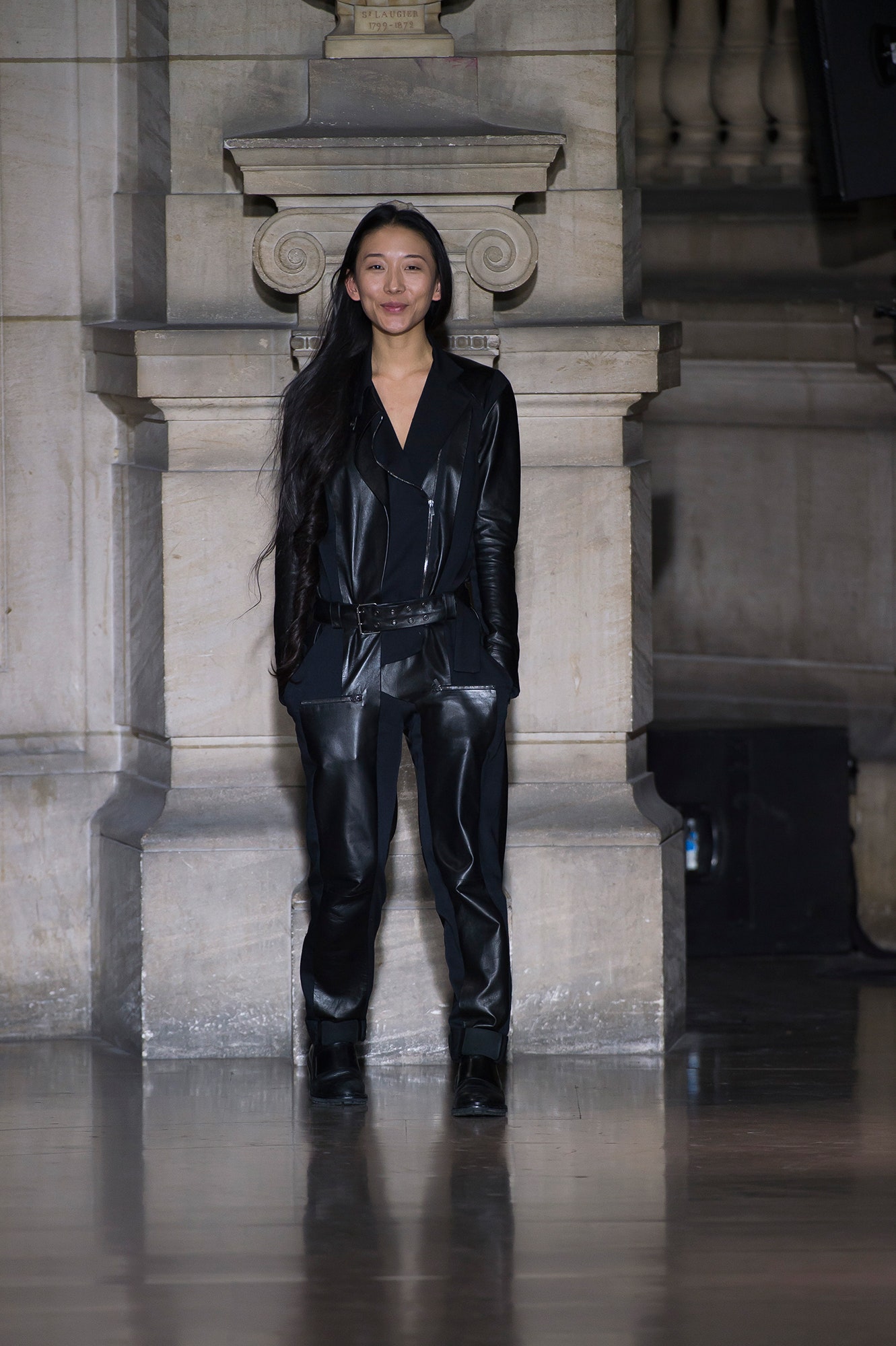 Yiqing Yin S/S 16 Couture Look 30