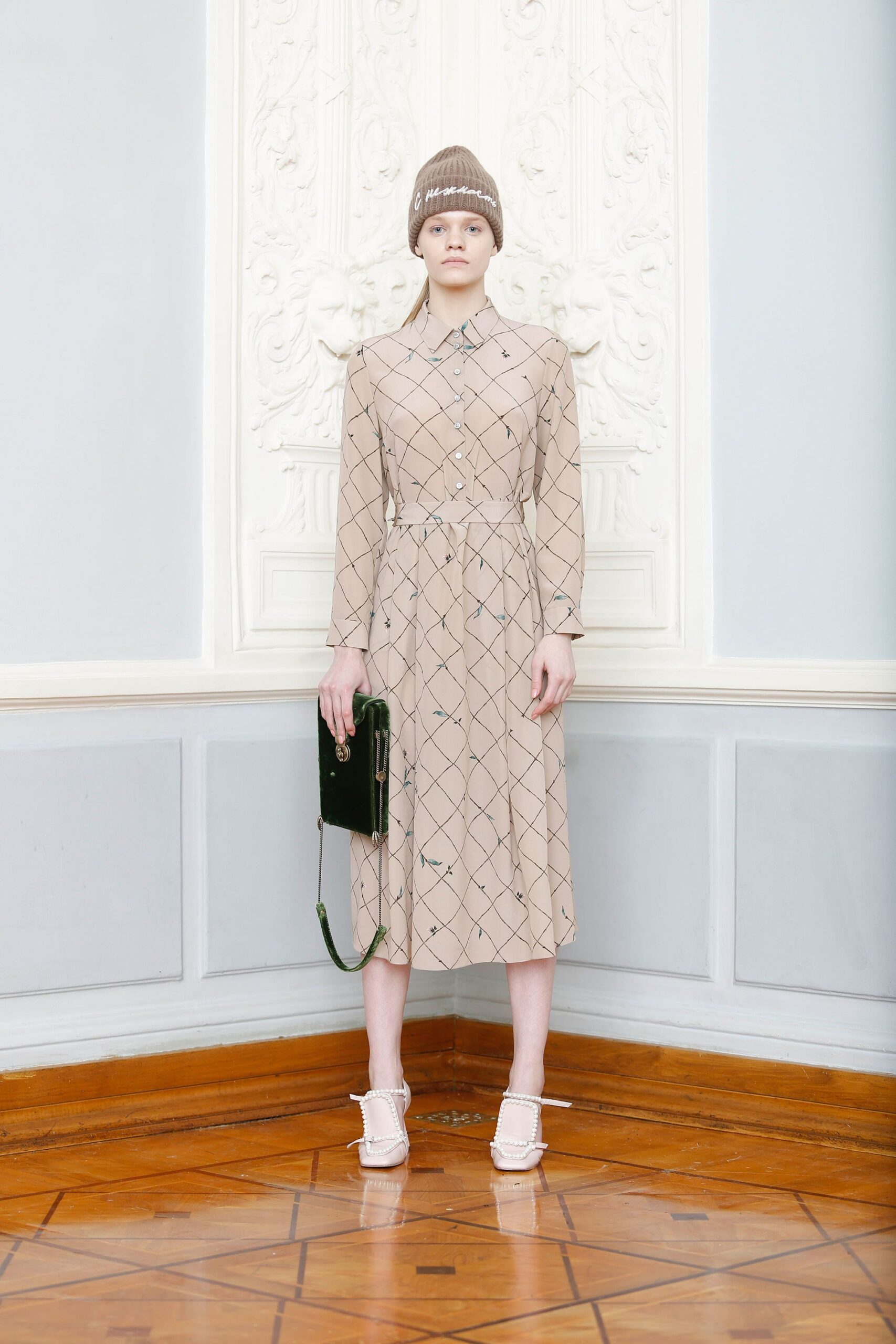 Alena Akhmadullina F/W 18 Look 423