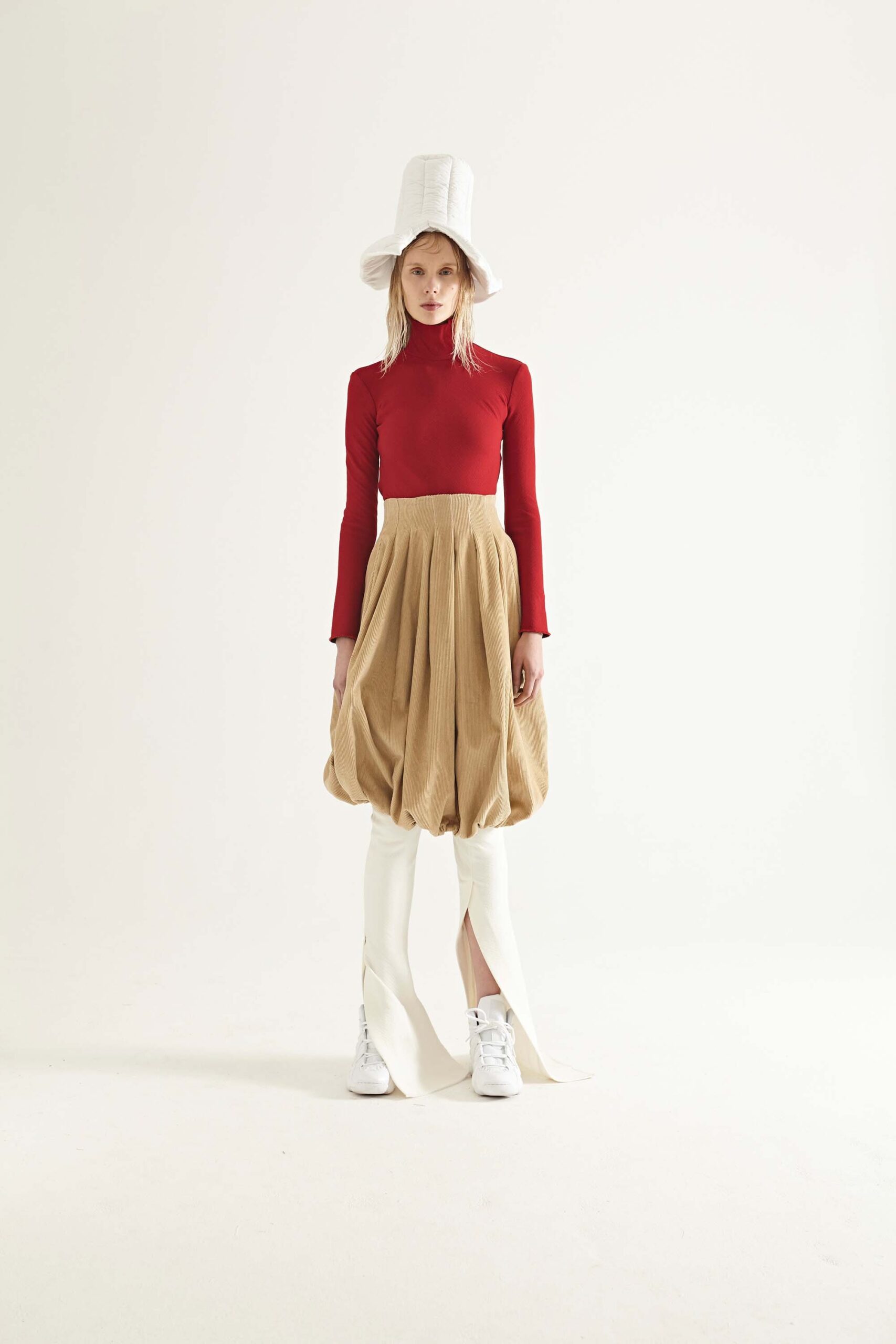 A.W.A.K.E. MODE F/W 17 Look 519