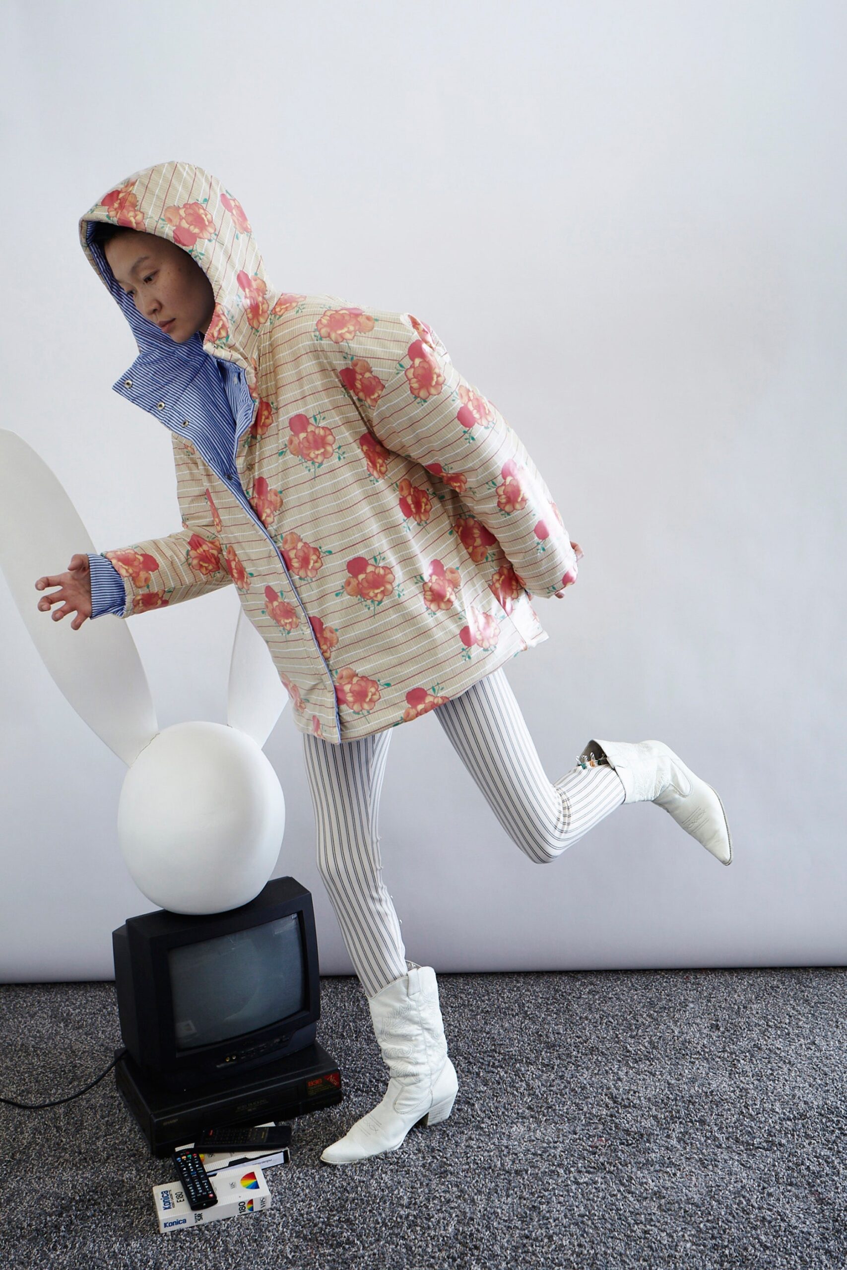 A.W.A.K.E. MODE F/W 16 Look 425