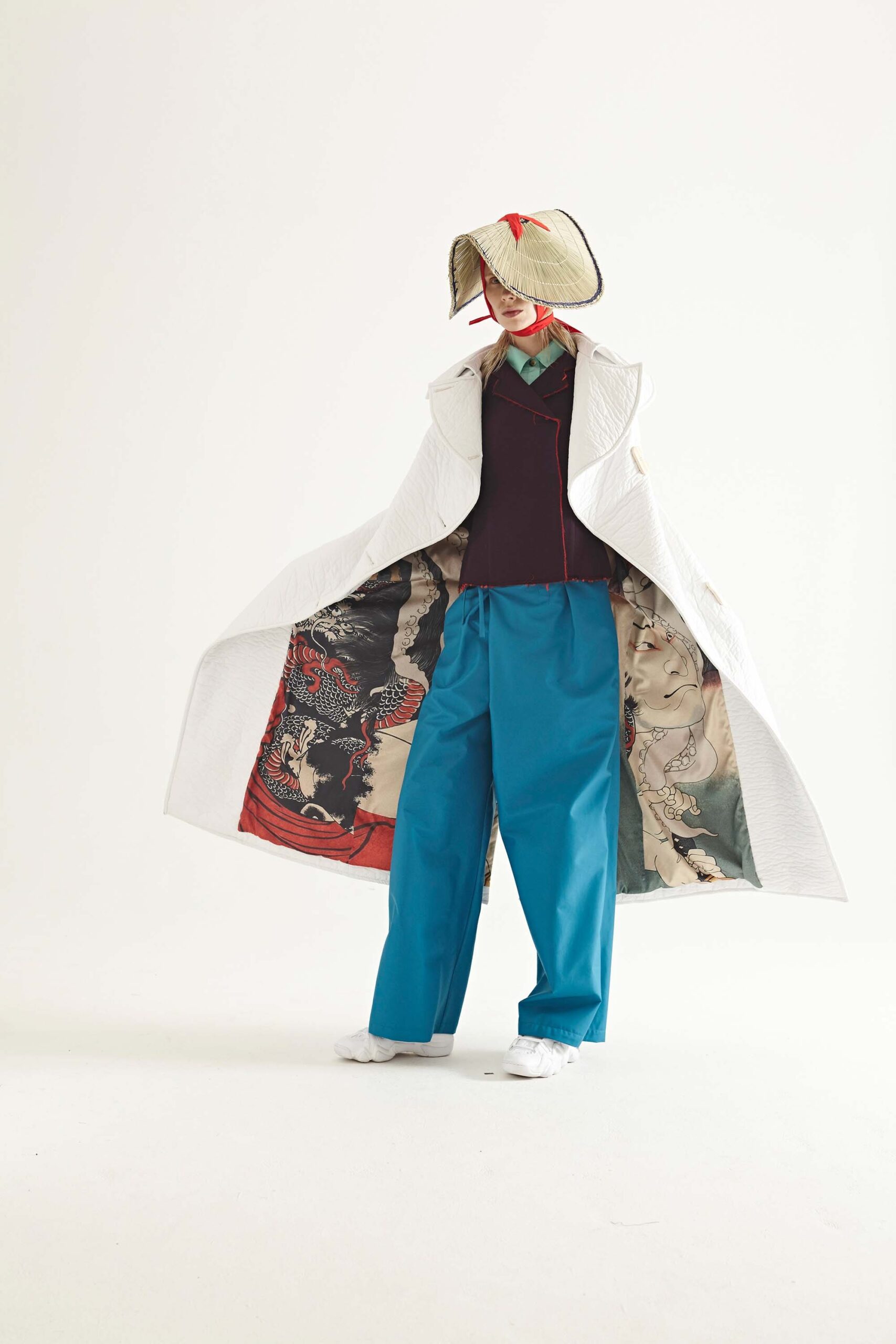 A.W.A.K.E. MODE F/W 17 Look 710