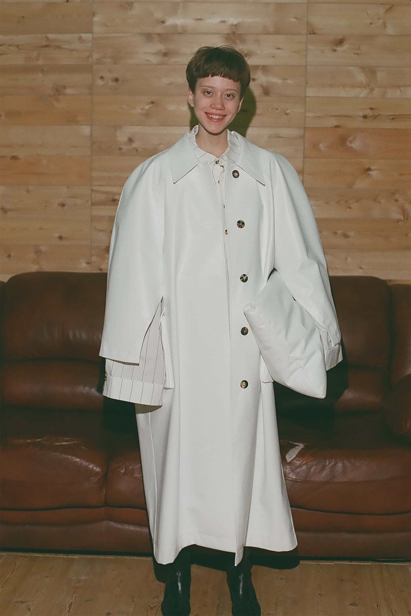 A.W.A.K.E. MODE F/W 18 Look 773