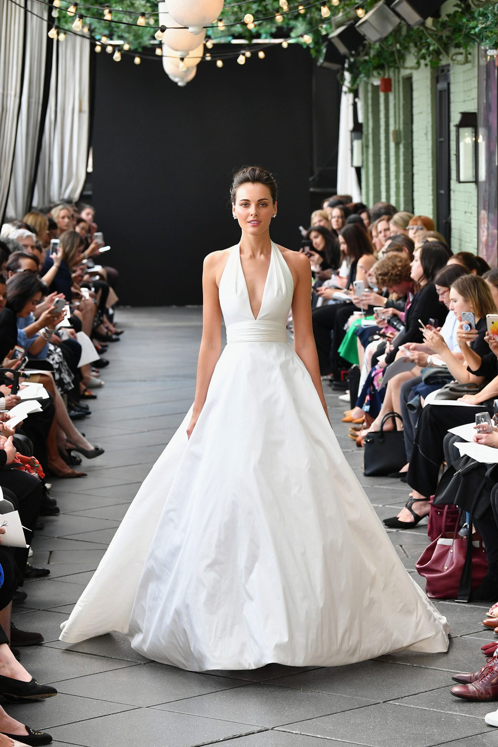Amsale S/S 19 Bridal Look 117