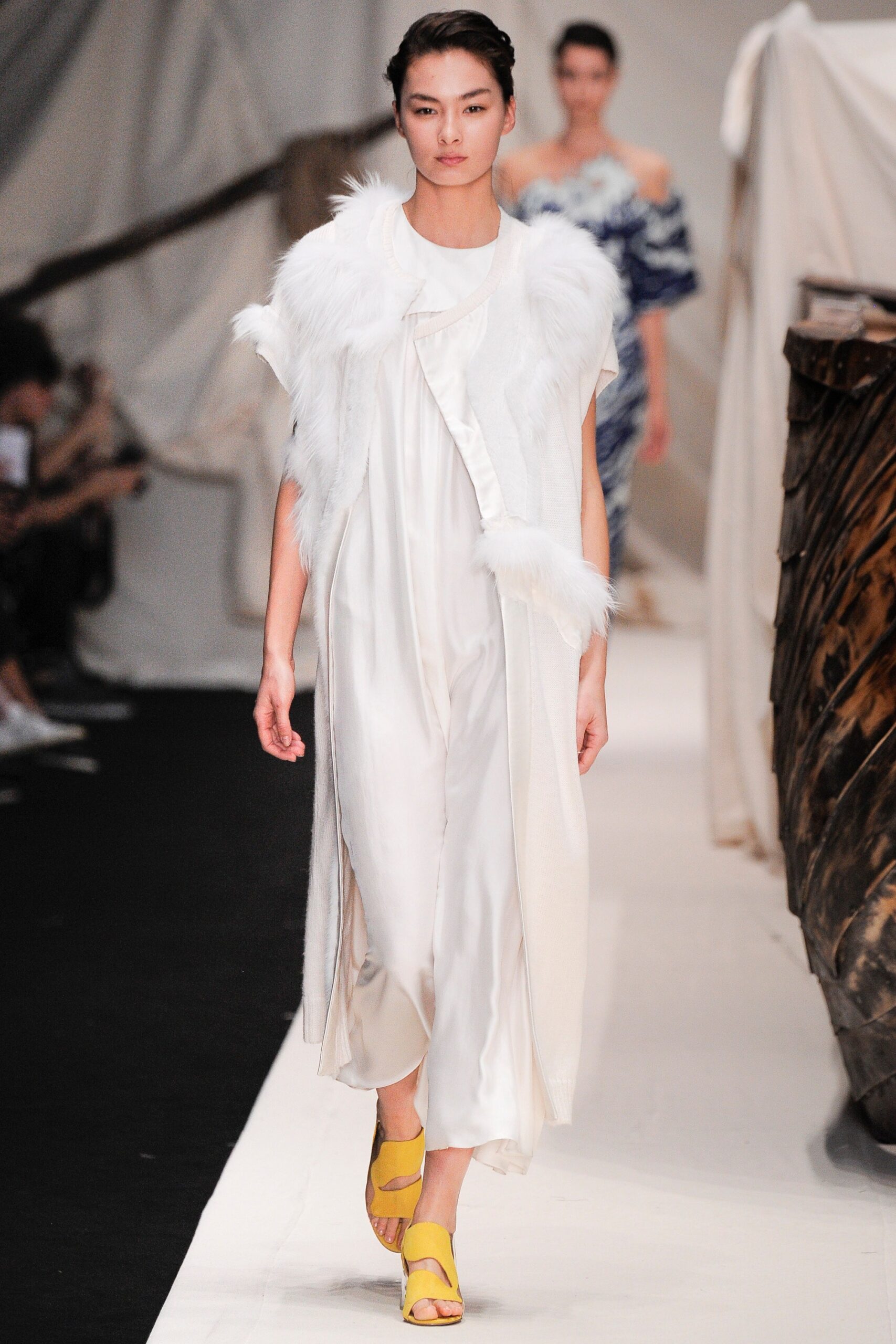 Alena Akhmadullina Russia S/S 16 Look 263