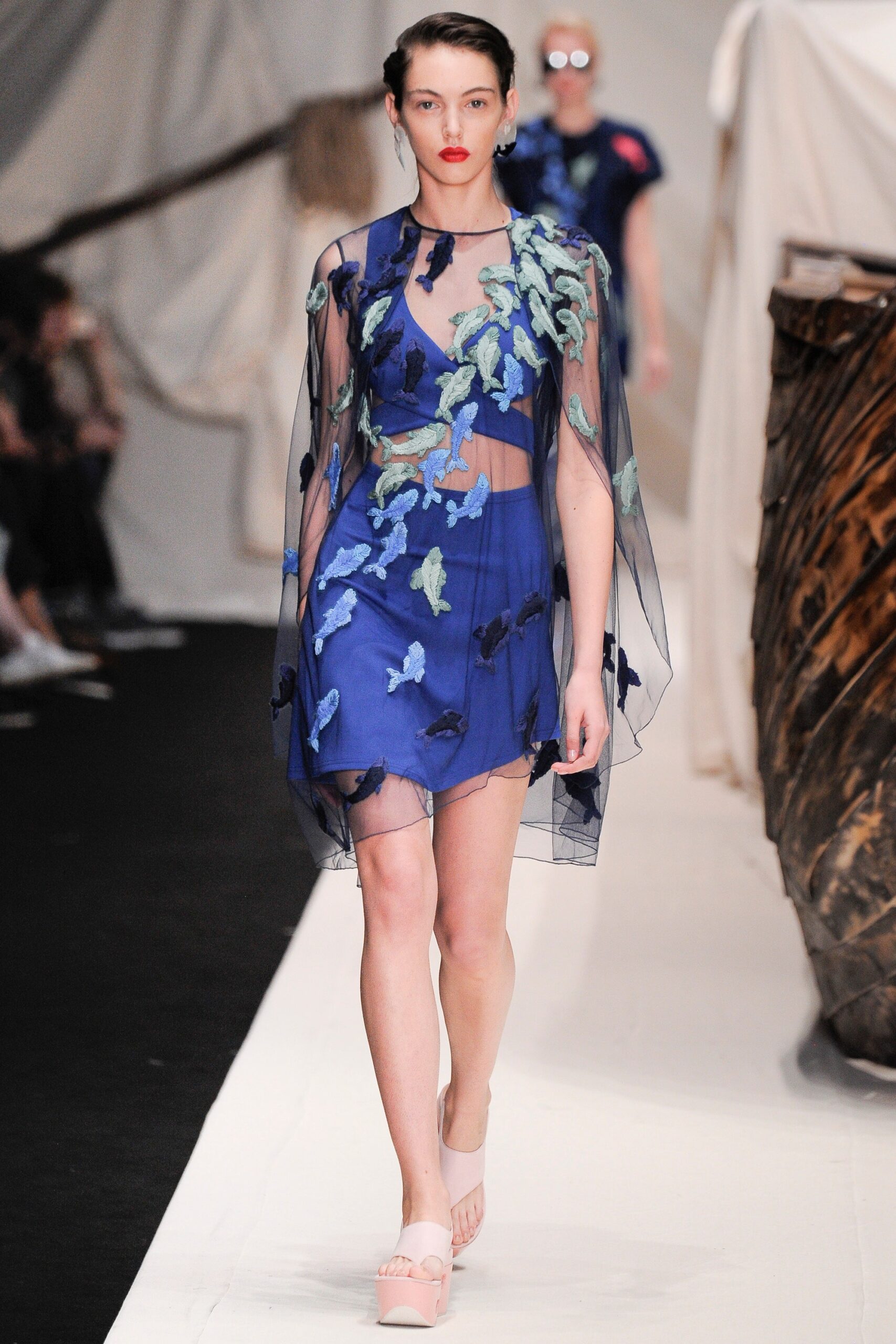 Alena Akhmadullina Russia S/S 16 Look 394