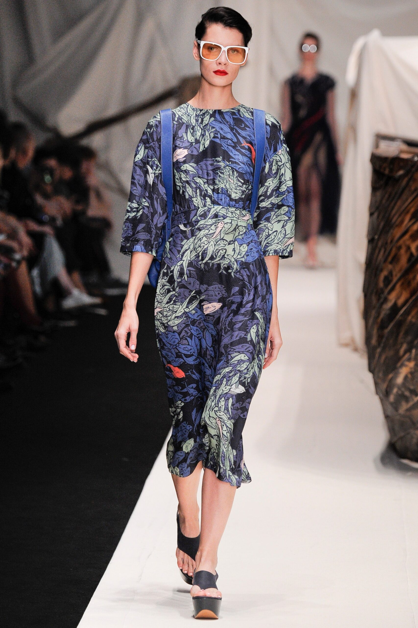 Alena Akhmadullina Russia S/S 16 Look 444