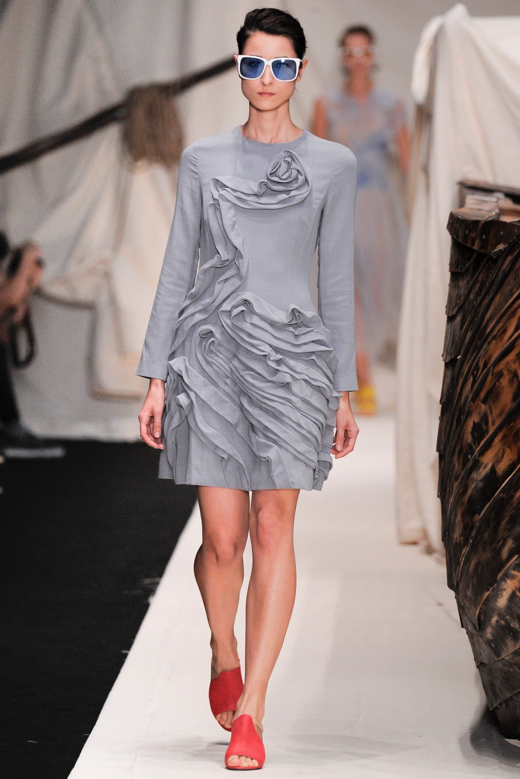 Alena Akhmadullina Russia S/S 16 Look 533