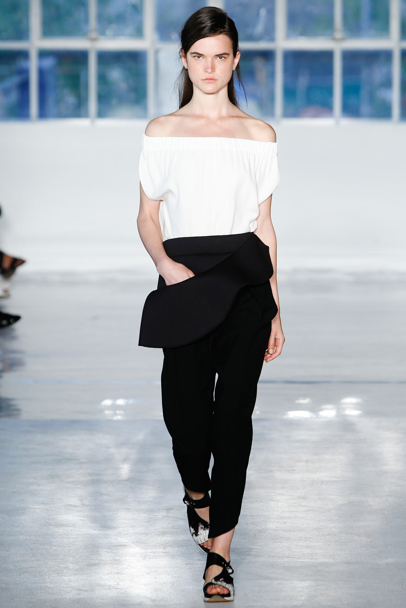 Zero + Maria Cornejo S/S 15 Look 6