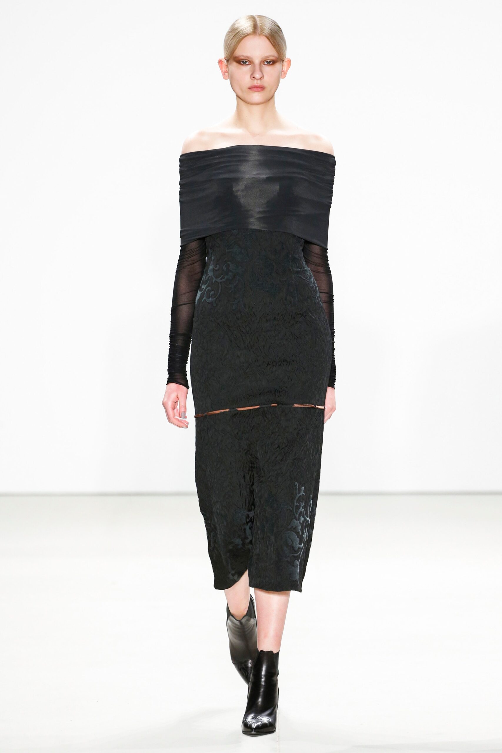 Yigal Azrouël F/W 16 Look 4