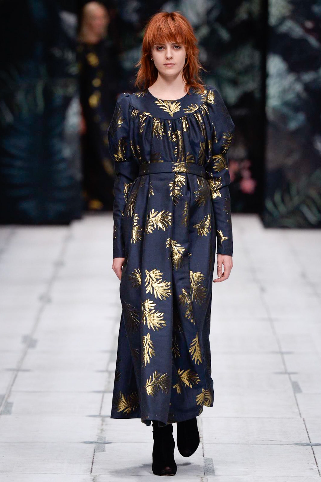 Alena Akhmadullina Russia S/S 17 Look 527