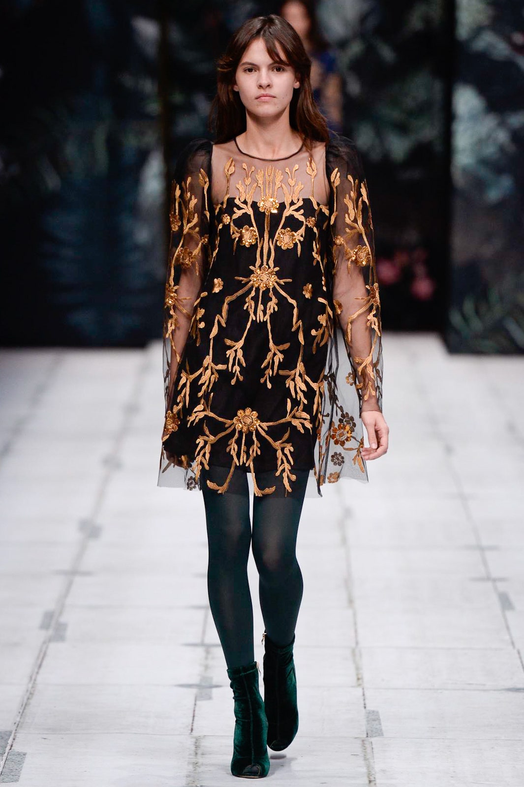 Alena Akhmadullina Russia S/S 17 Look 590
