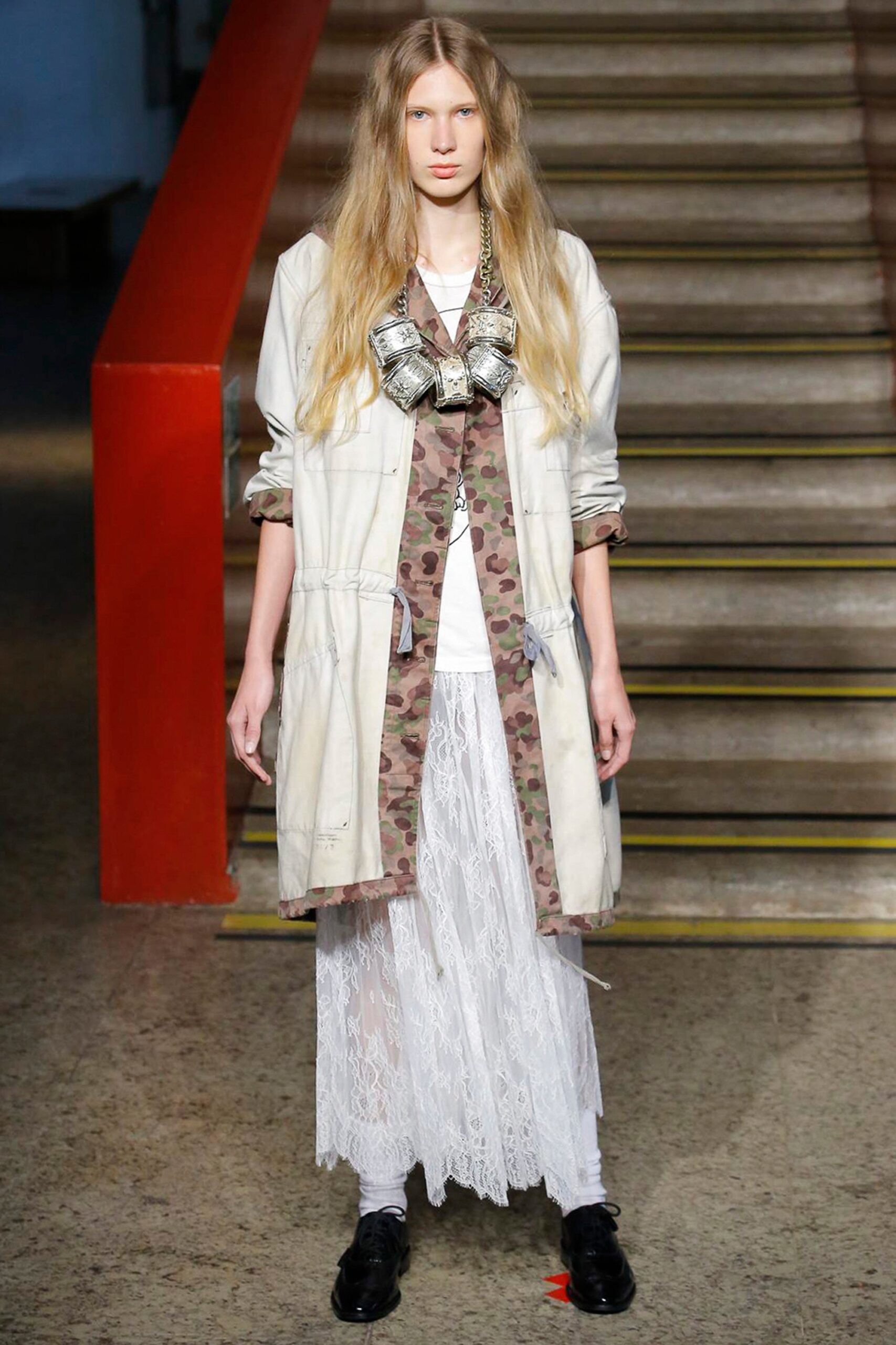 À La Garçonne Resort 17 Look 489