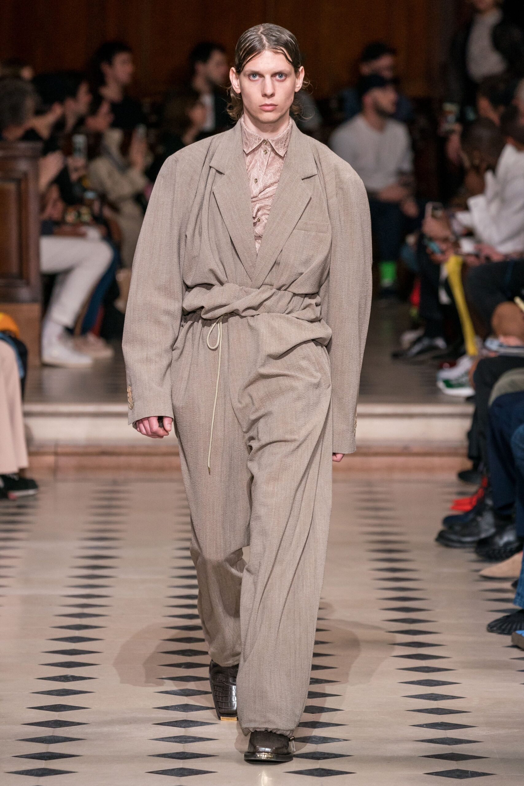 Y/Project S/S 20 Menswear Look 23