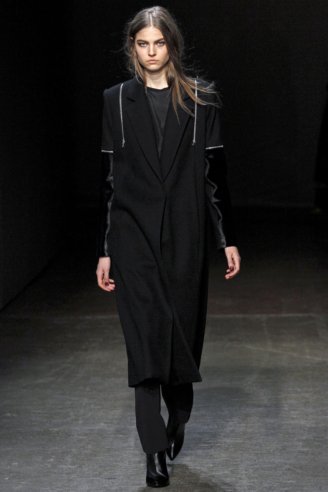 Yigal Azrouël F/W 13 Look 1