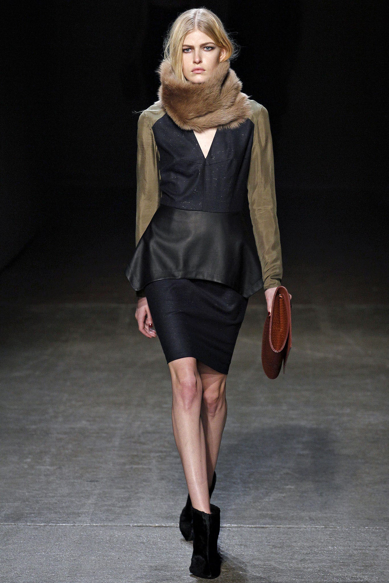 Yigal Azrouël F/W 13 Look 14