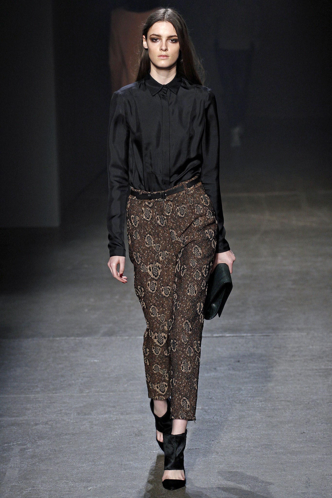 Yigal Azrouël F/W 13 Look 21