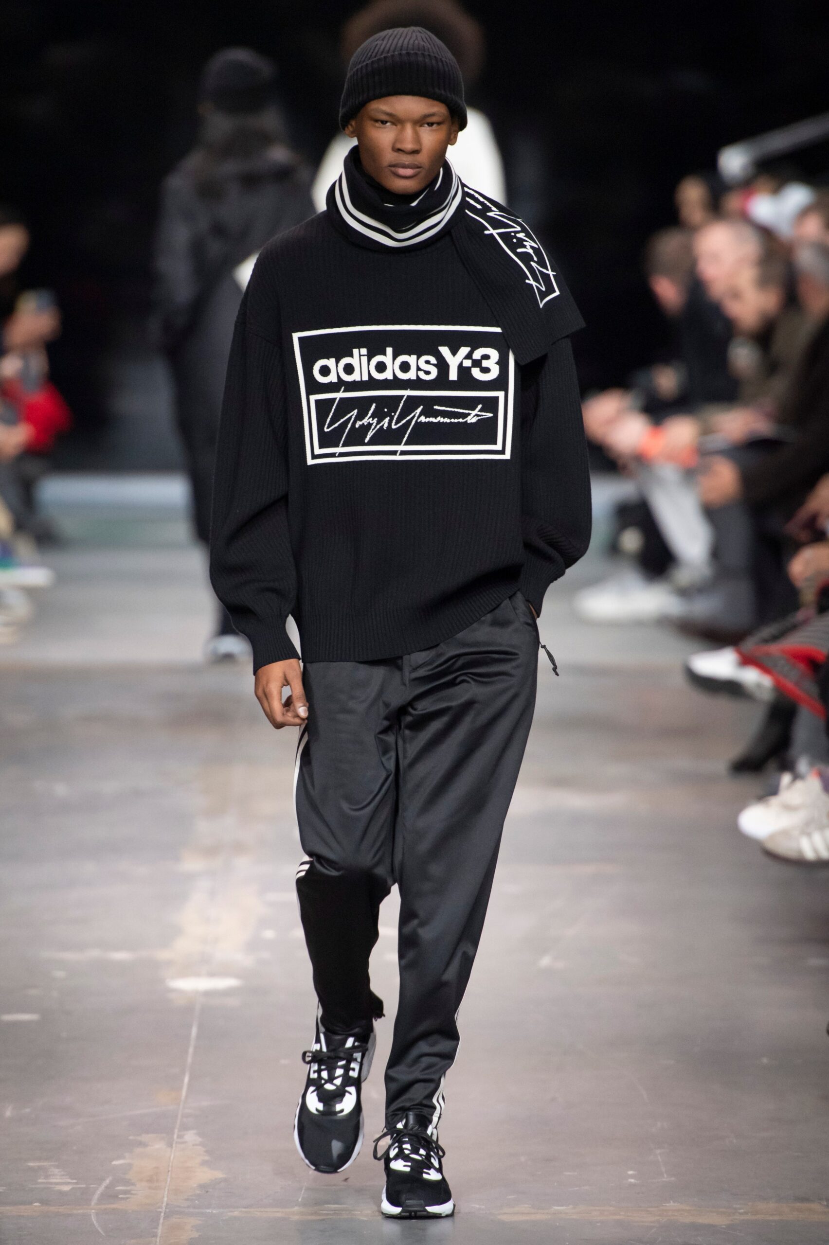 Y-3 F/W 19 Look 7
