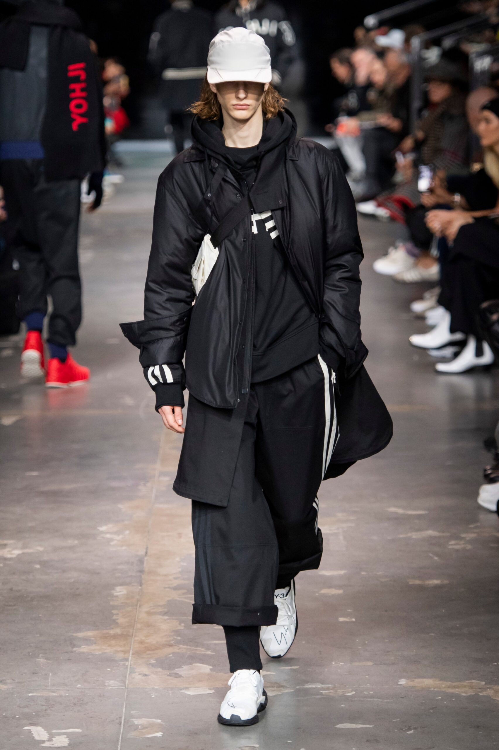 Y-3 F/W 19 Look 10