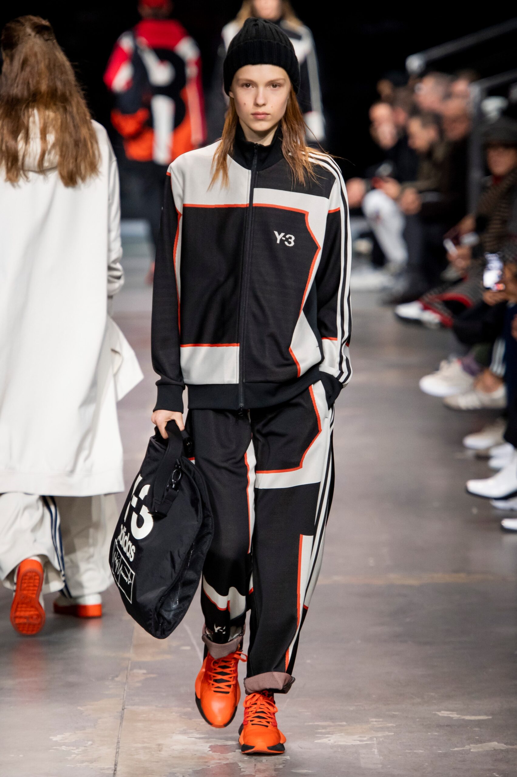 Y-3 F/W 19 Look 14