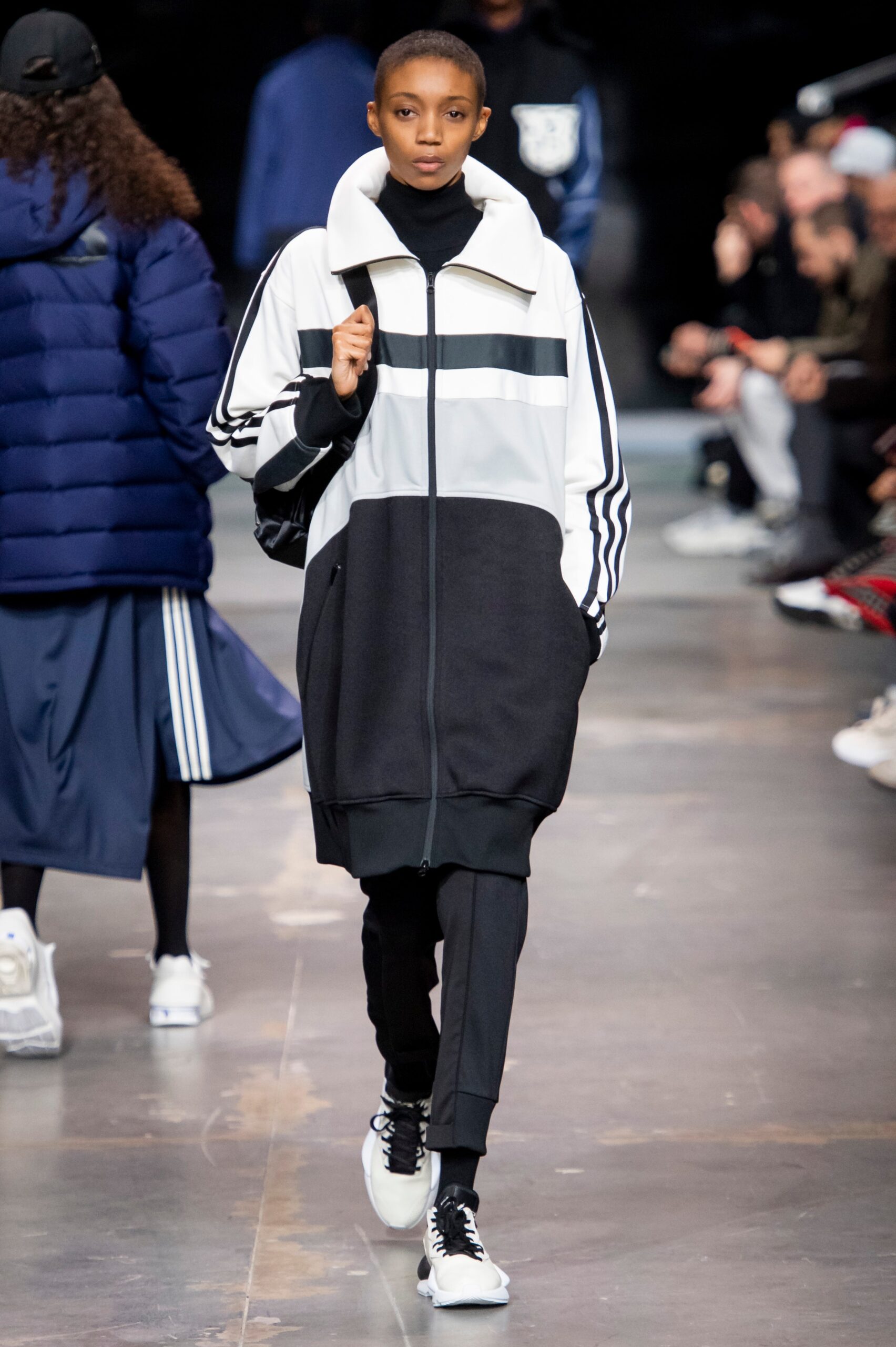 Y-3 F/W 19 Look 17