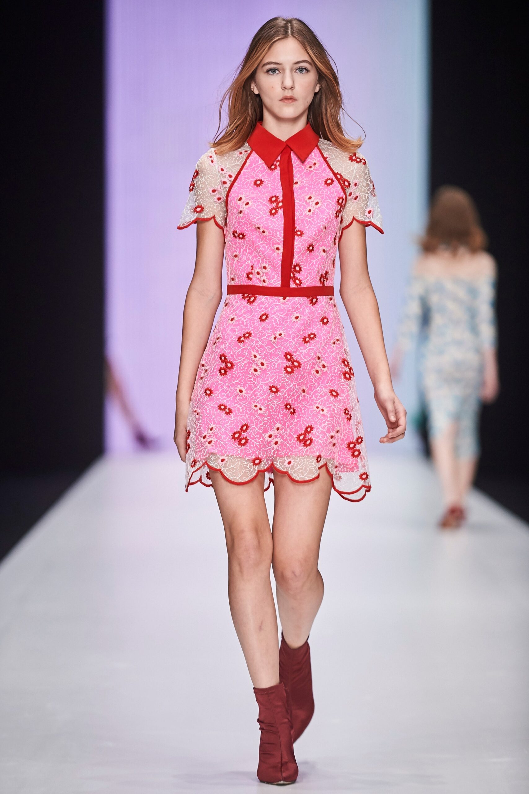 Yasya Minochkina Russia S/S 18 Look 6