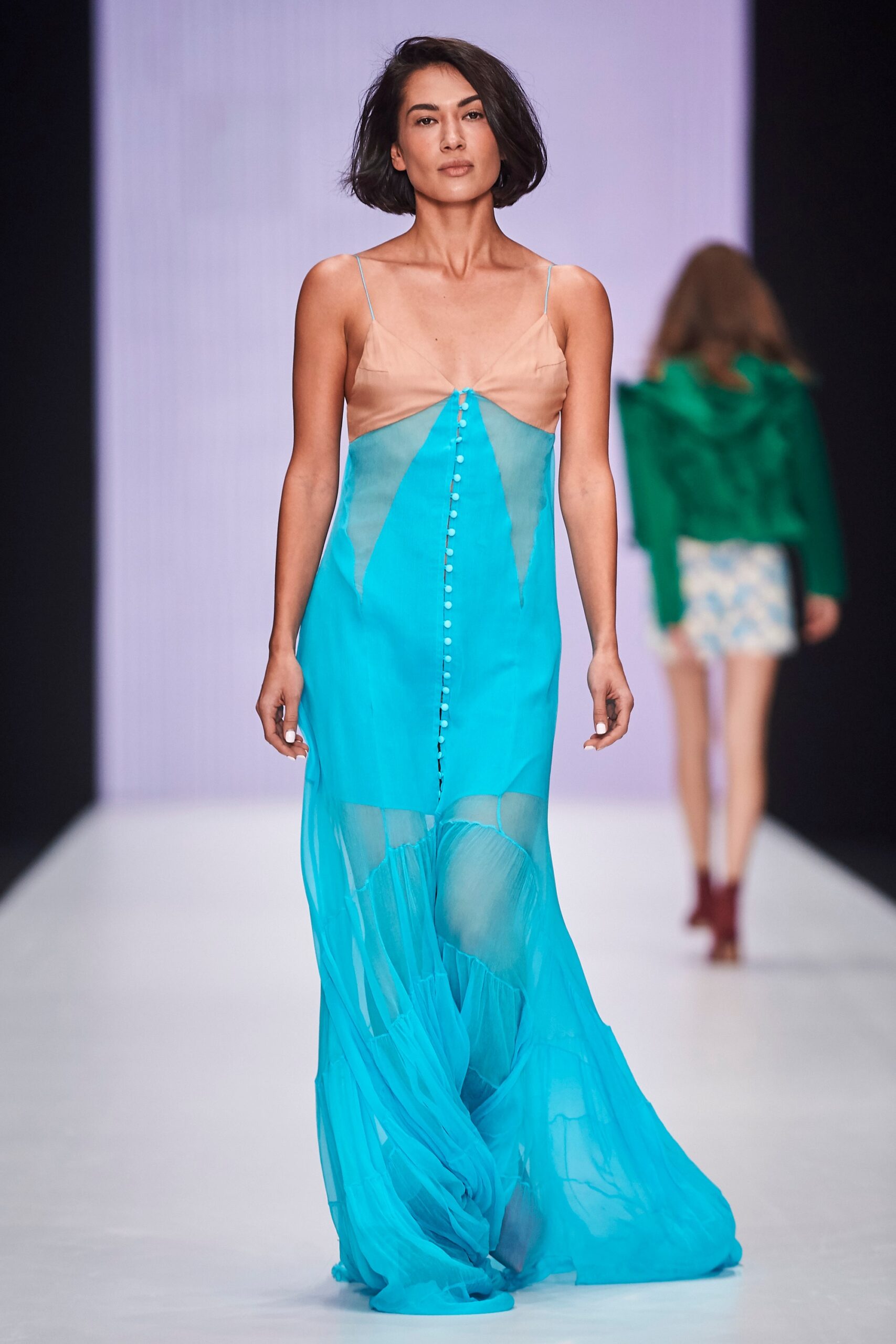 Yasya Minochkina Russia S/S 18 Look 25