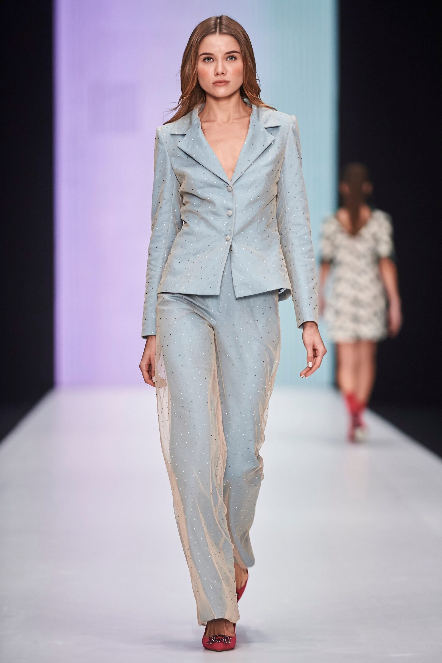 Yasya Minochkina Russia S/S 18 Look 29