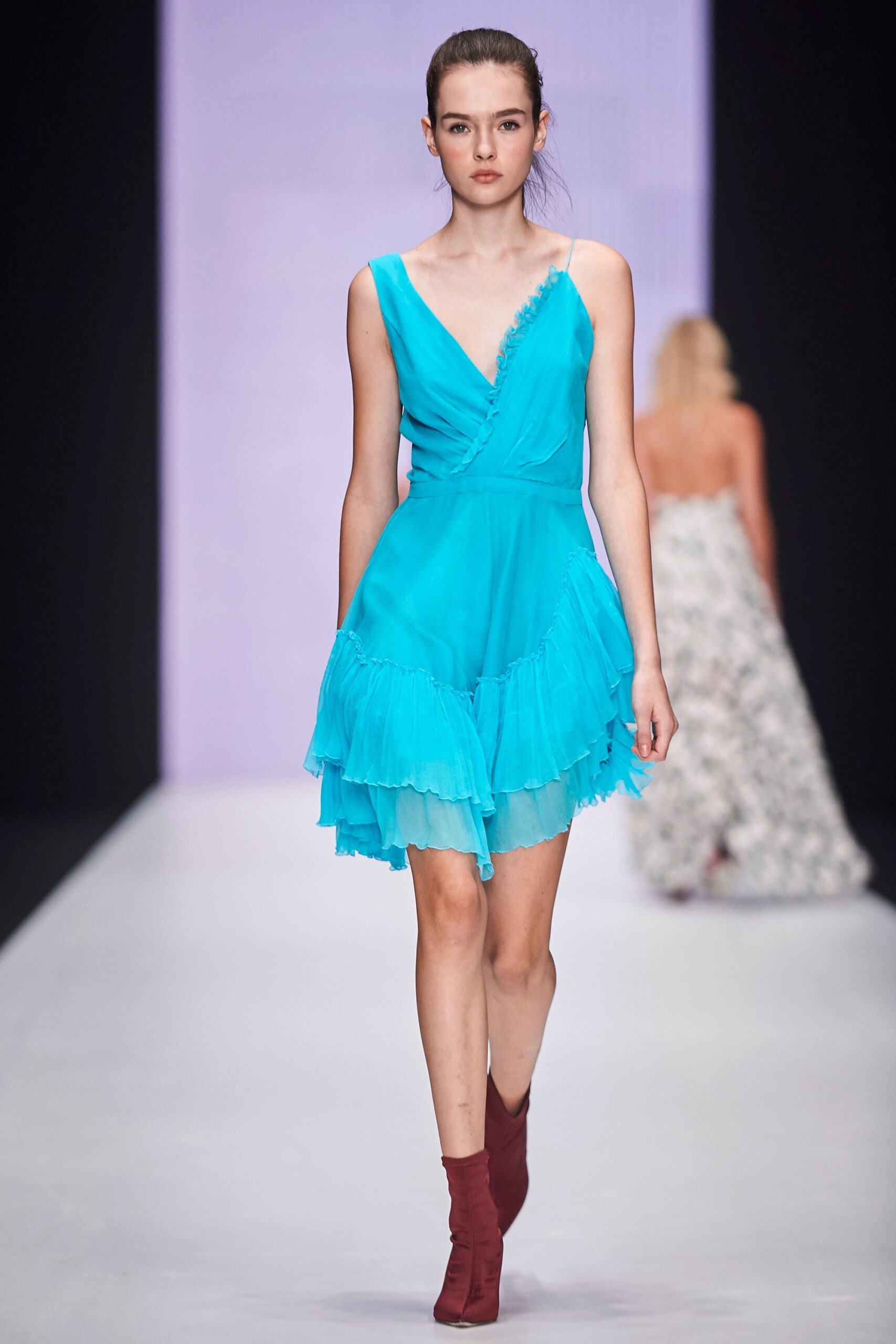 Yasya Minochkina Russia S/S 18 Look 39