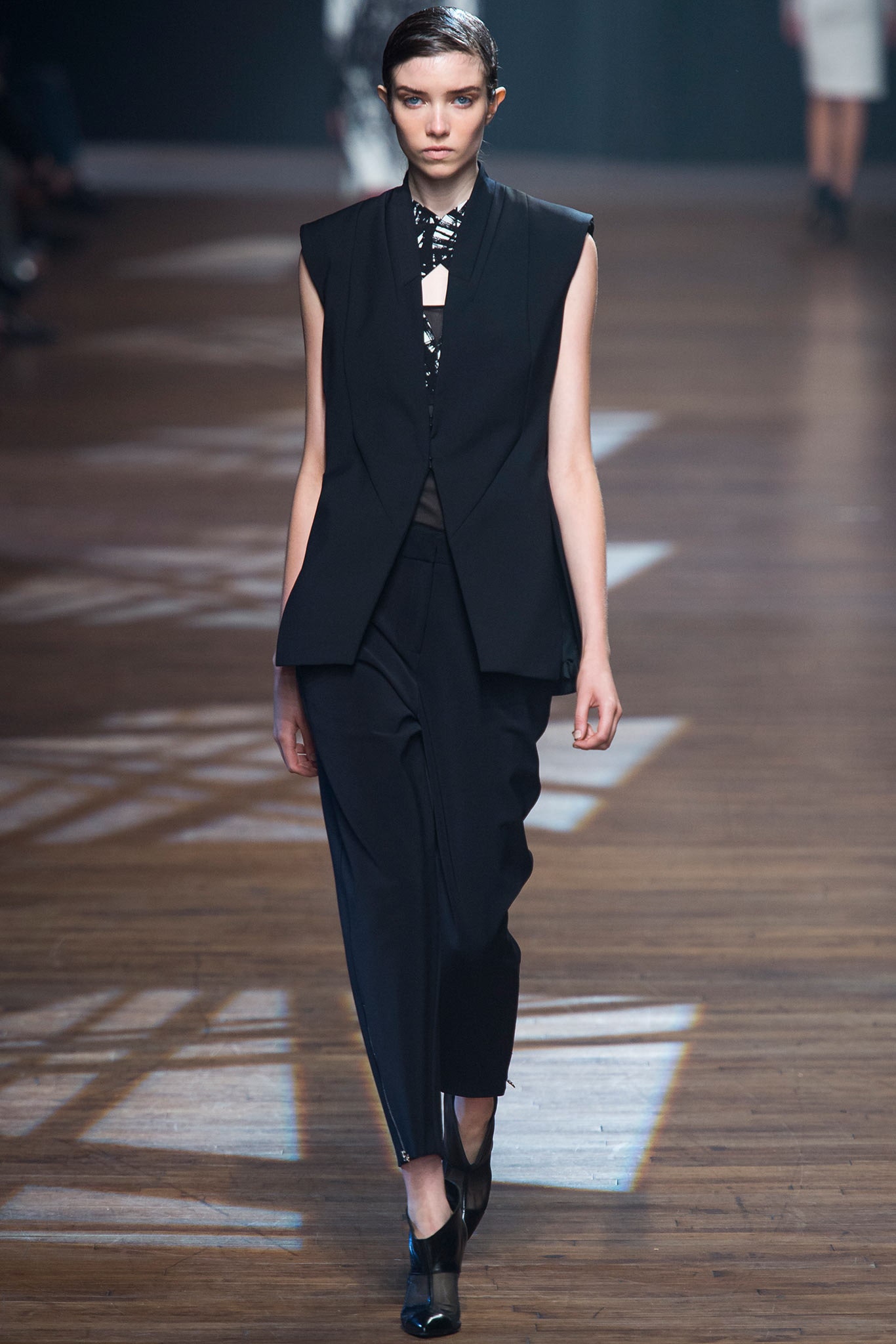 Yigal Azrouël S/S 14 Look 9
