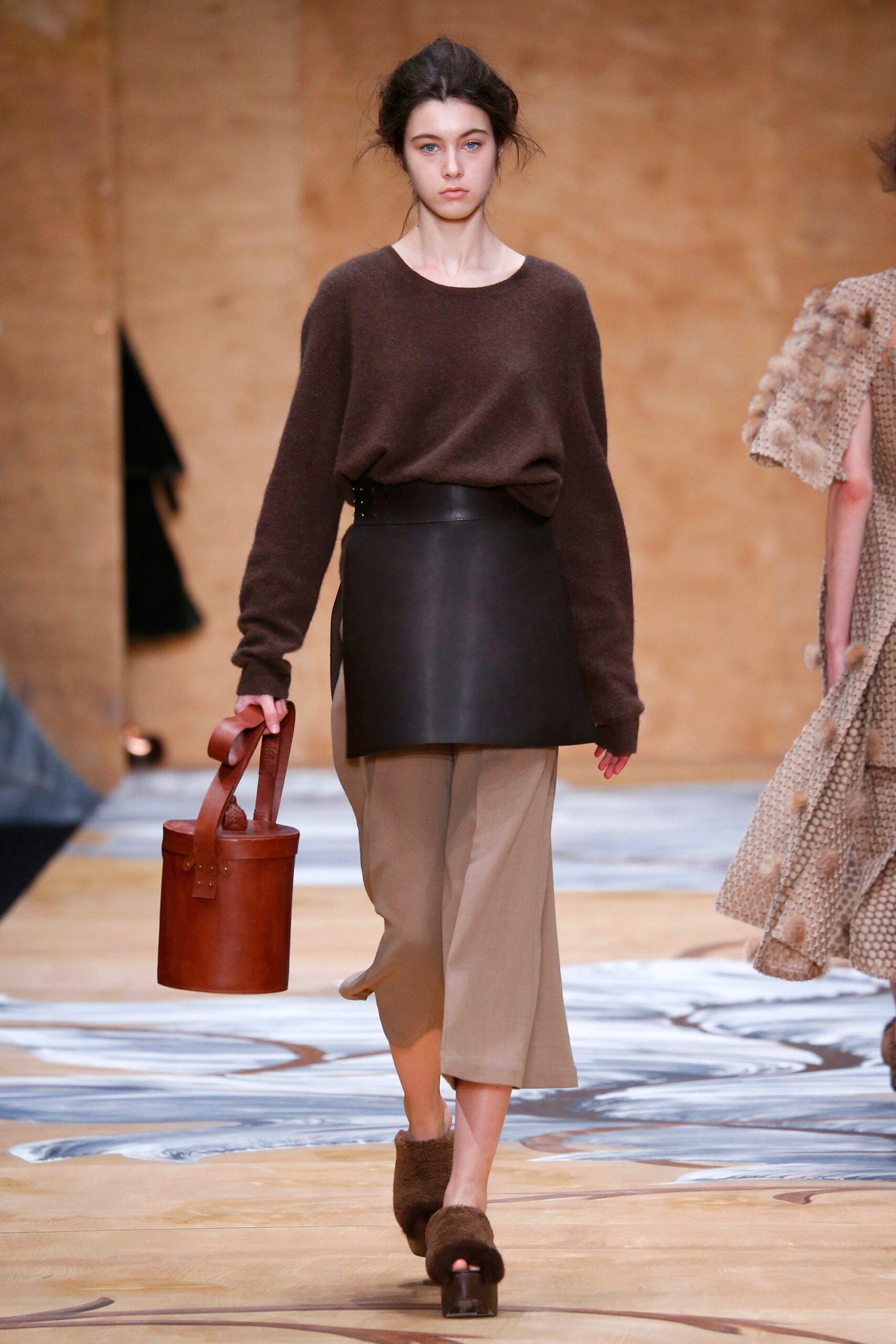 Alena Akhmadullina Russia F/W 16 Look 237