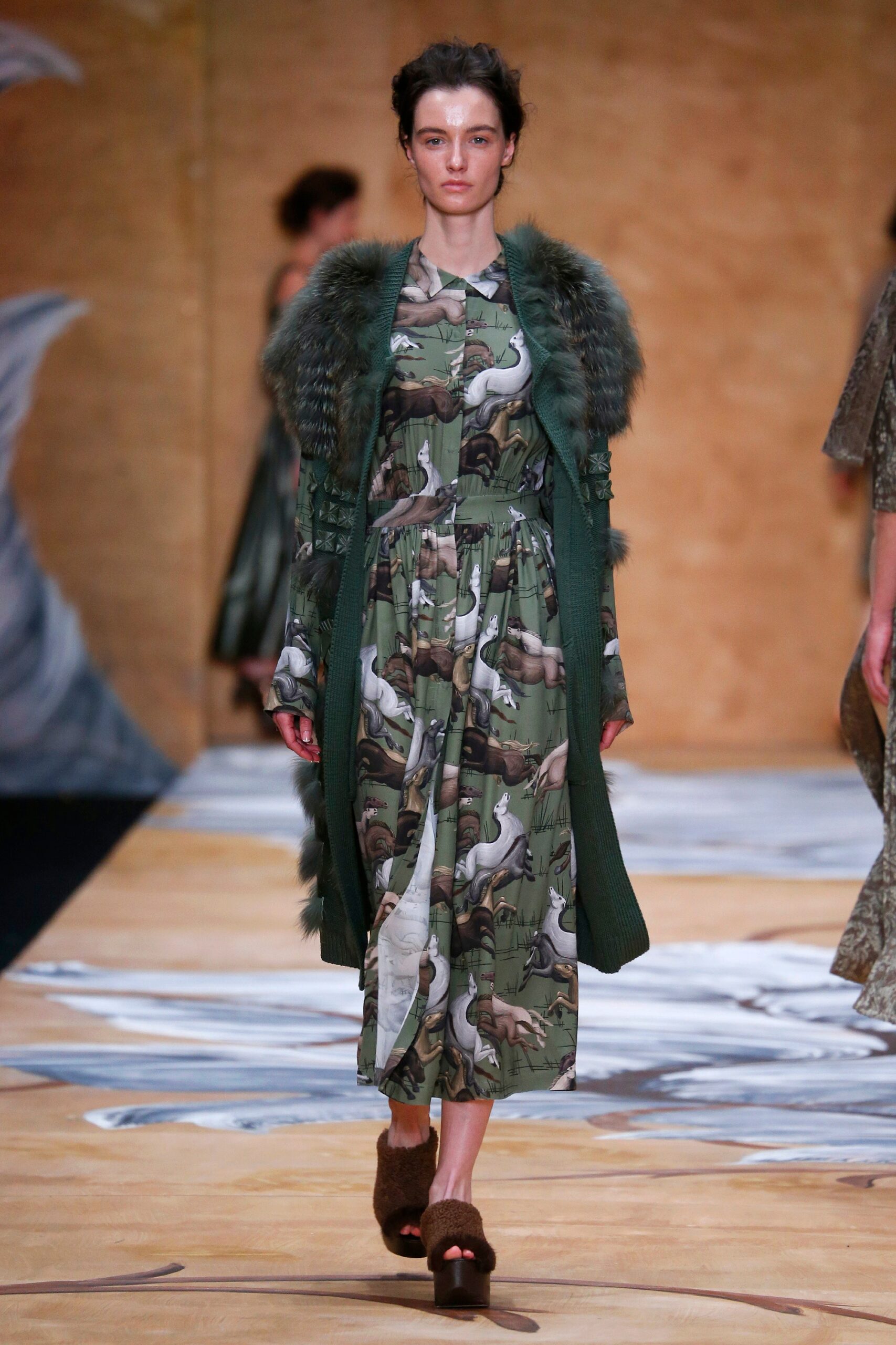 Alena Akhmadullina Russia F/W 16 Look 273