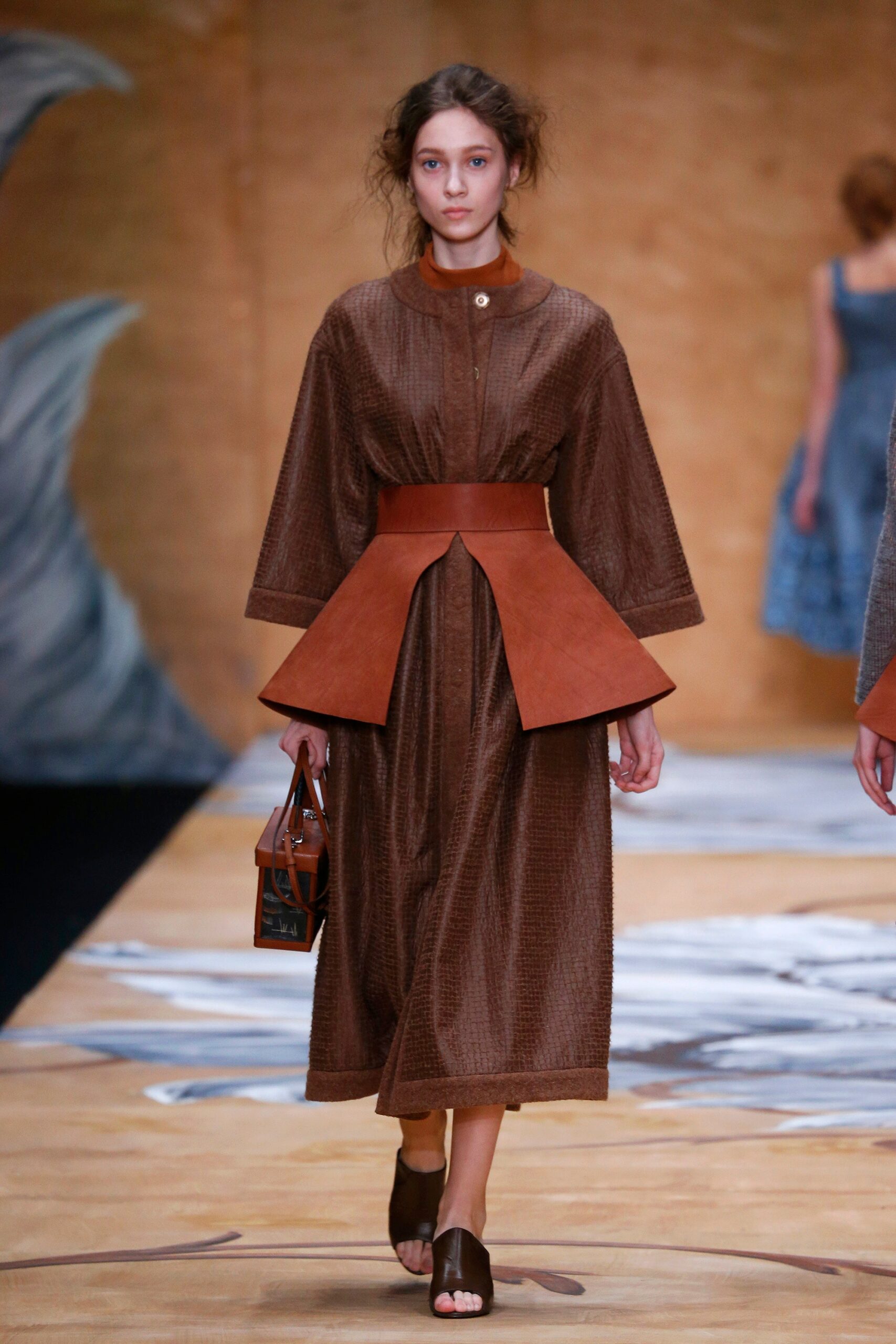 Alena Akhmadullina Russia F/W 16 Look 310
