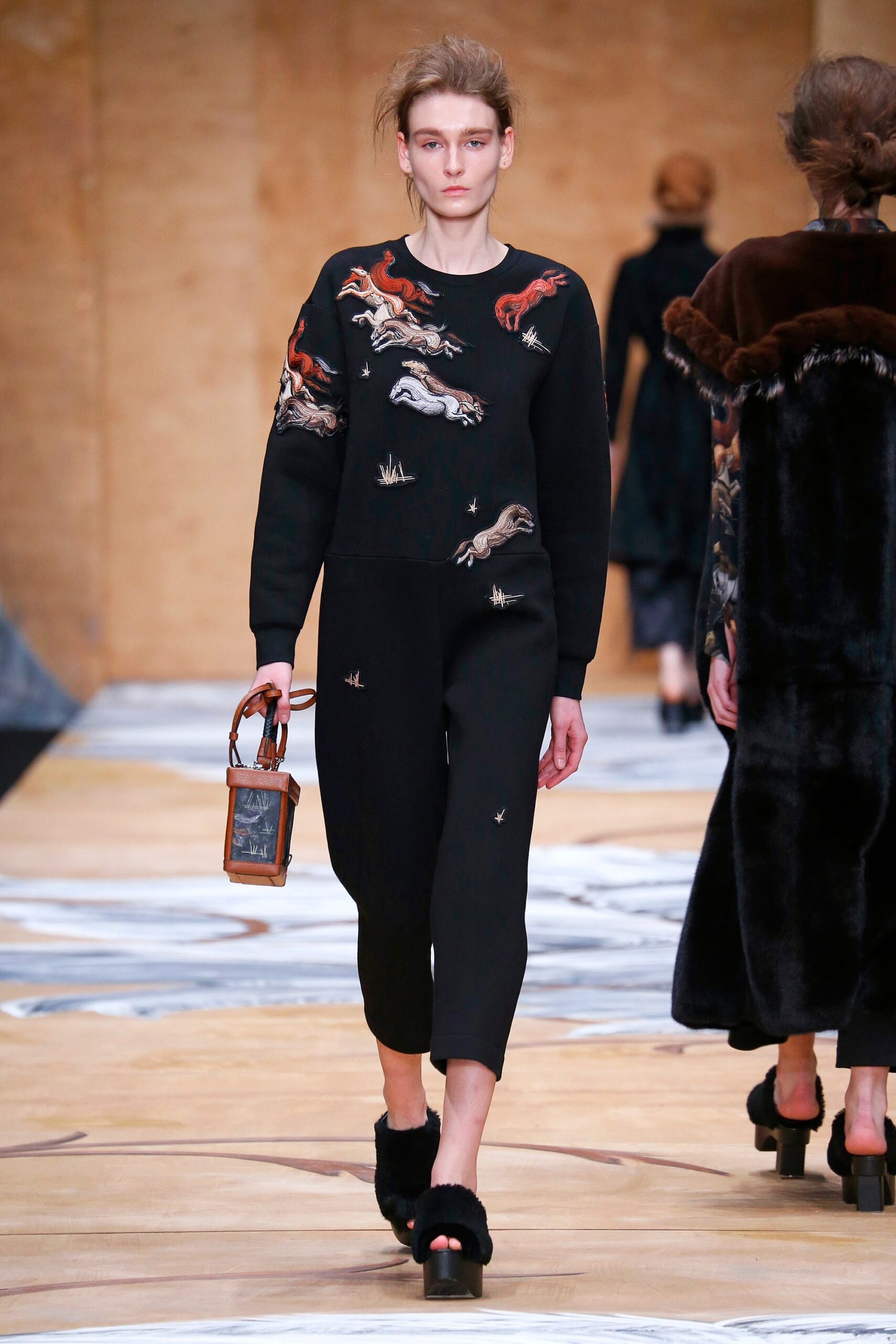 Alena Akhmadullina Russia F/W 16 Look 366