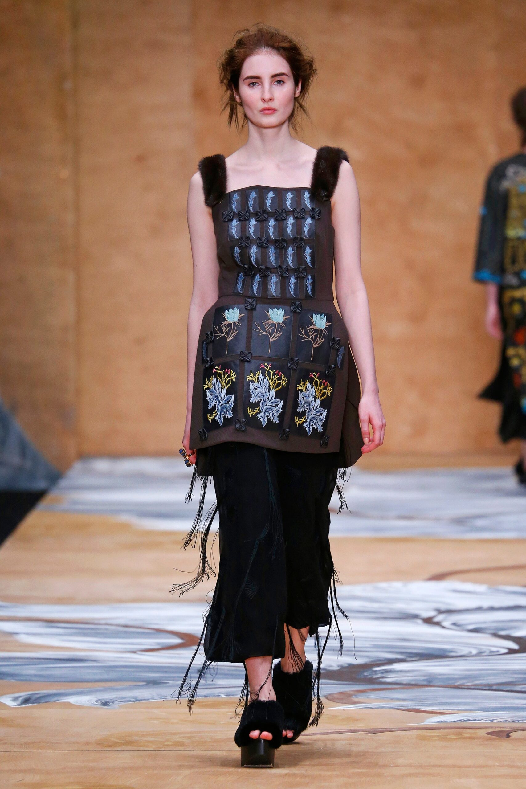 Alena Akhmadullina Russia F/W 16 Look 420