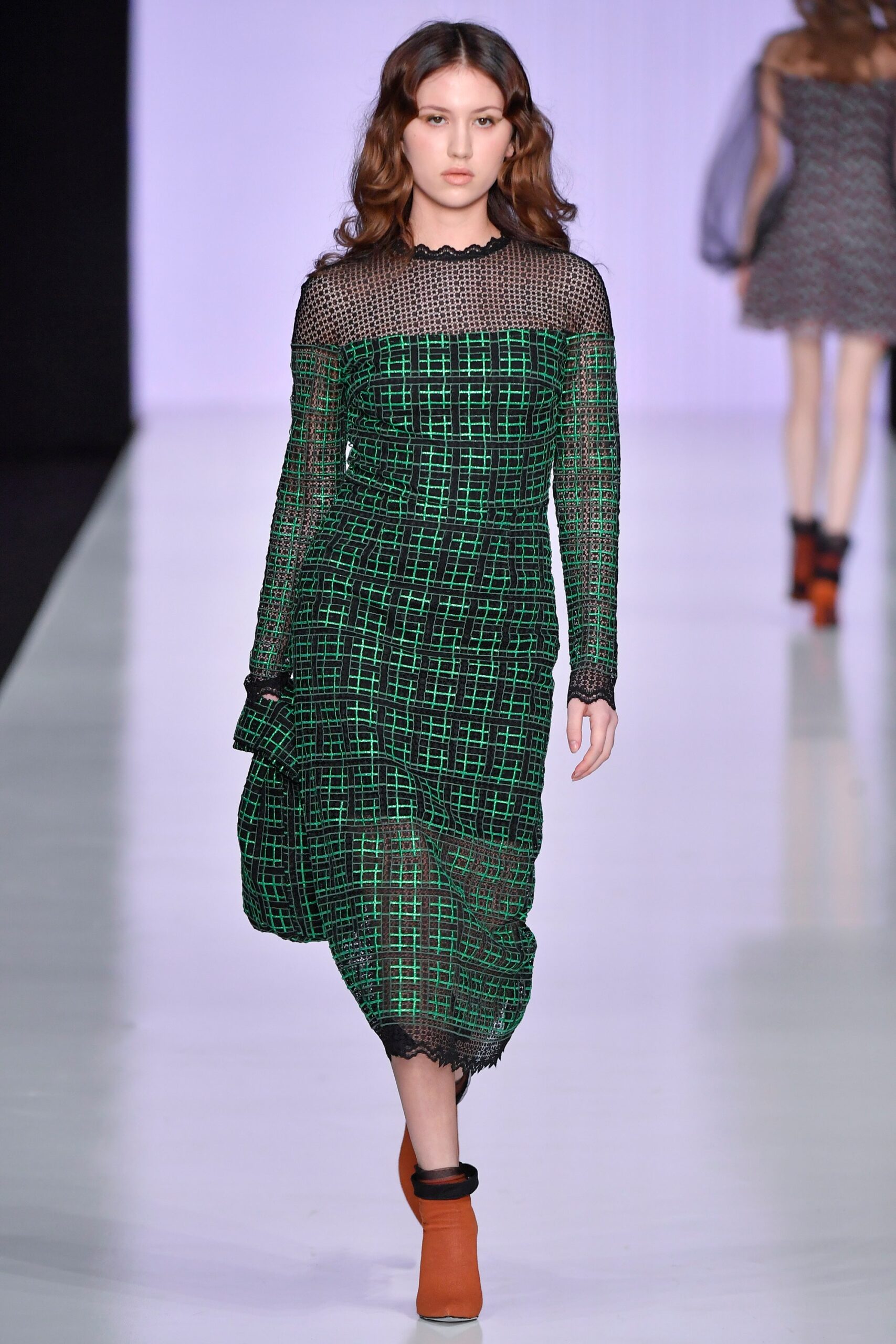 Yasya Minochkina Russia F/W 17 Look 21