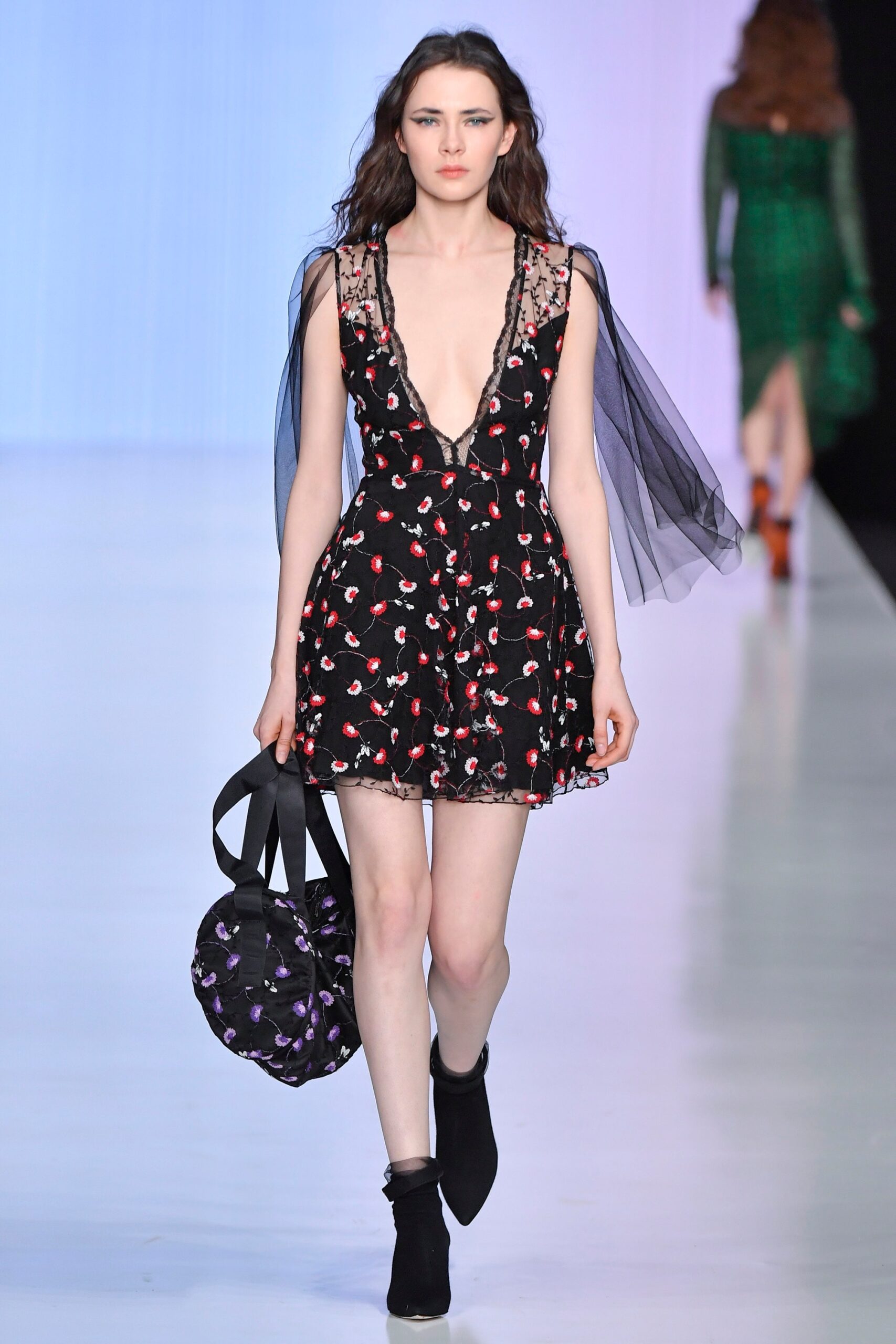 Yasya Minochkina Russia F/W 17 Look 22