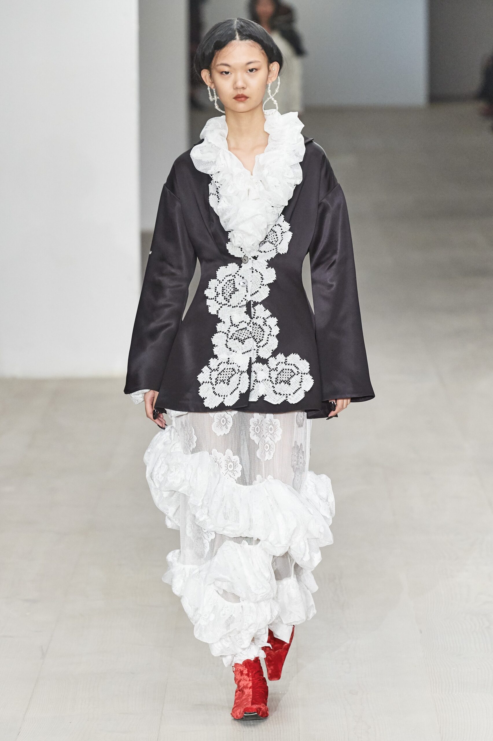 Yuhan Wang F/W 20 Look 1