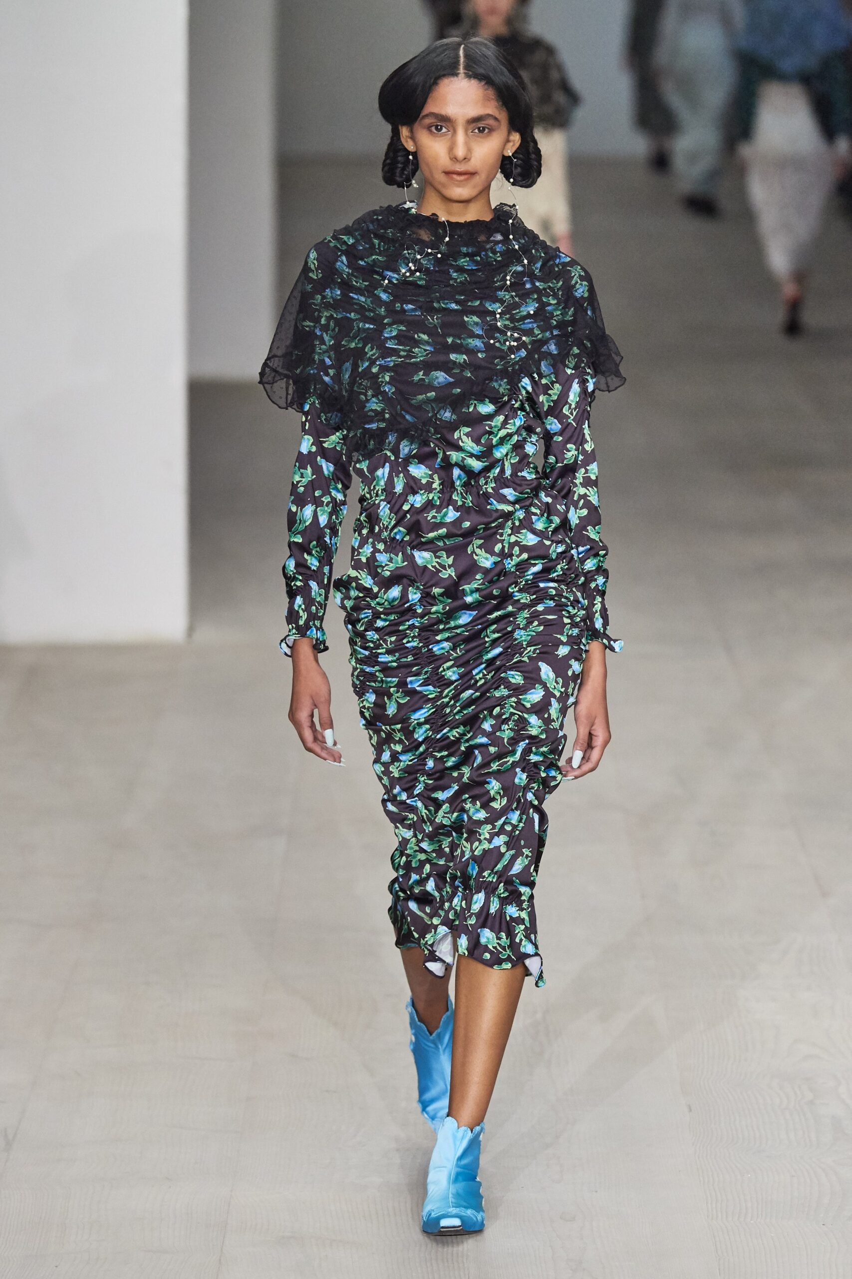 Yuhan Wang F/W 20 Look 11
