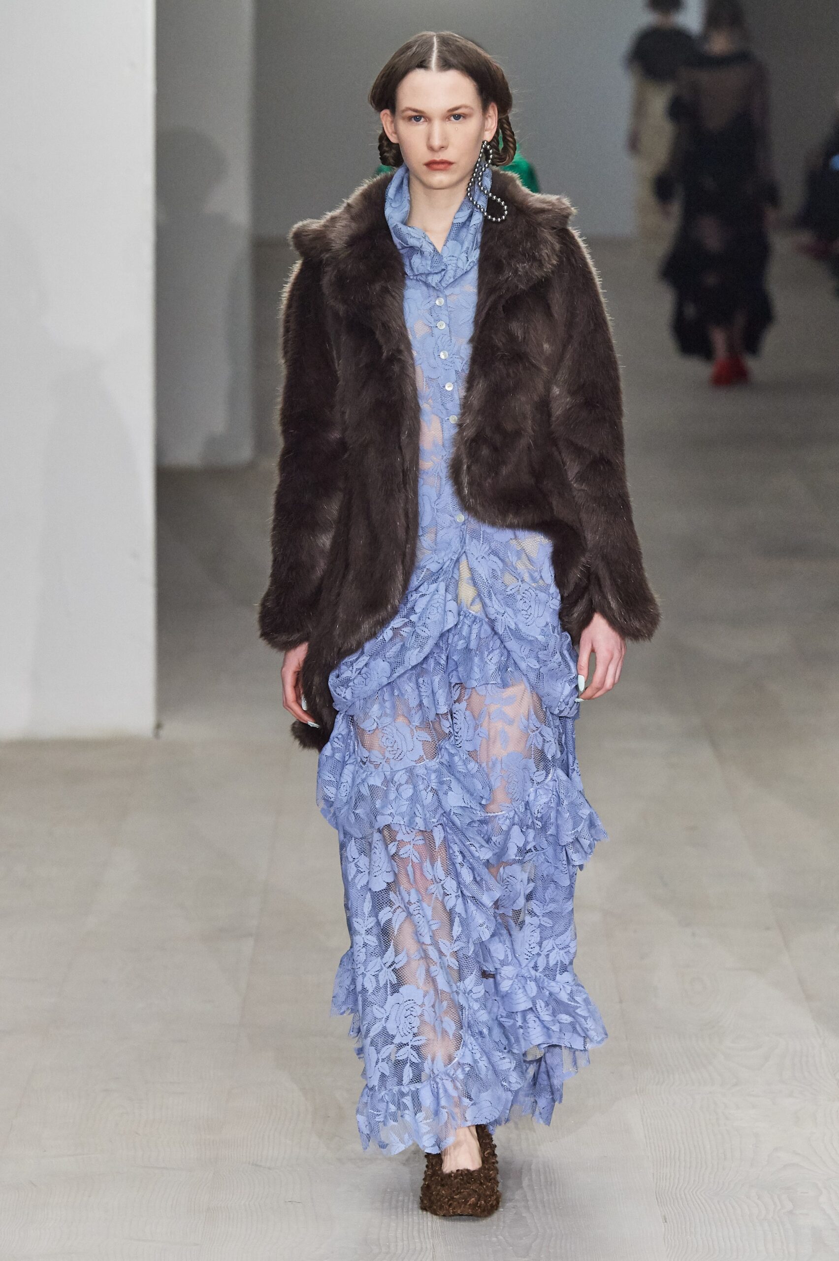 Yuhan Wang F/W 20 Look 13
