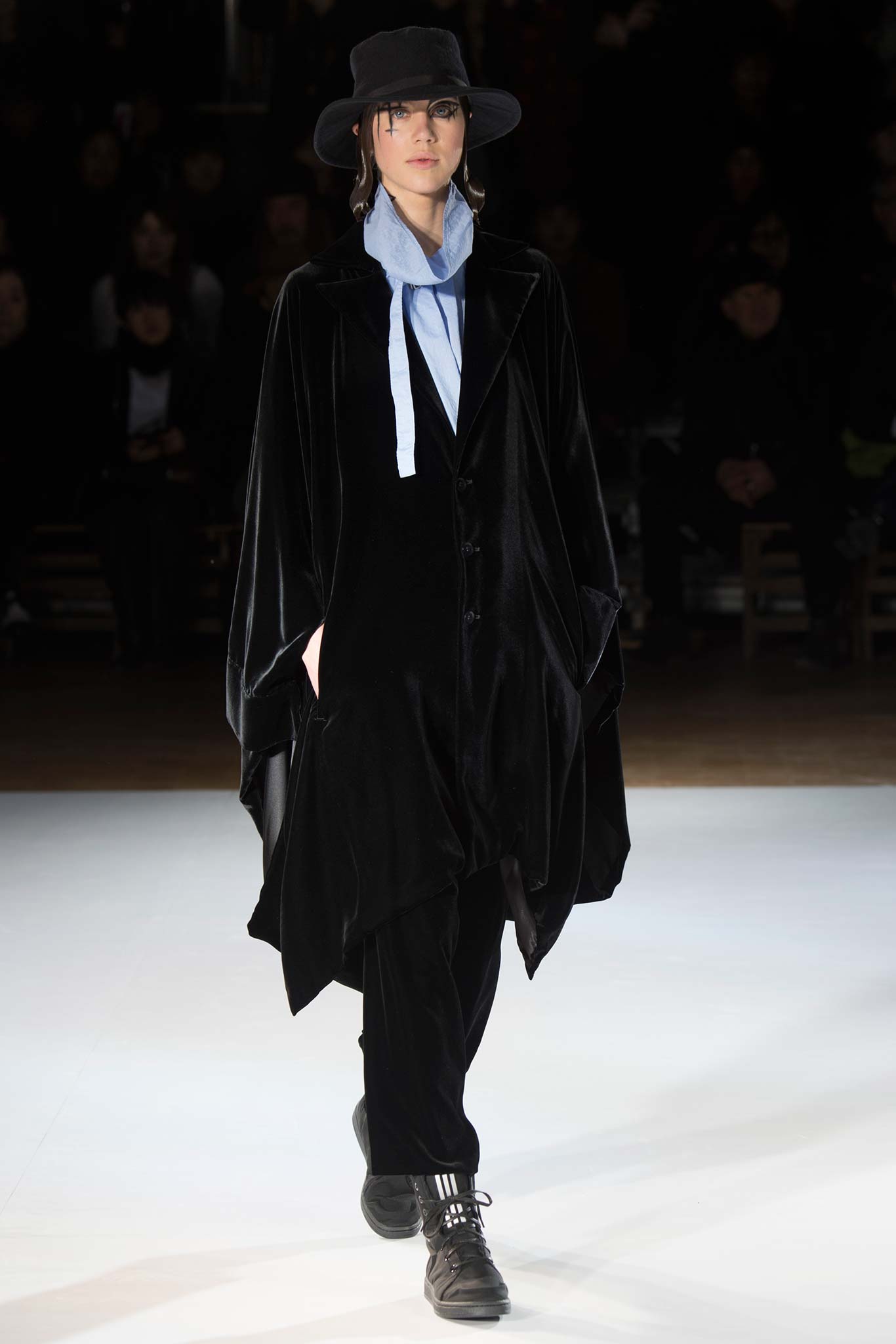 Yohji Yamamoto F/W 15 Look 14