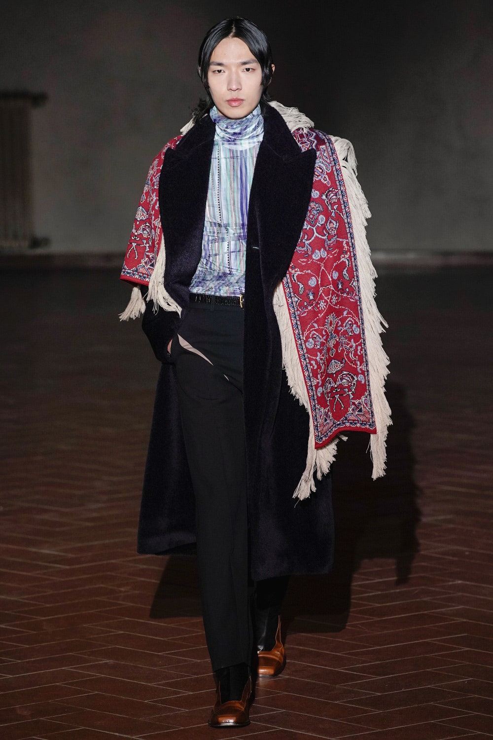 Y/Project F/W 19 Menswear Look 27