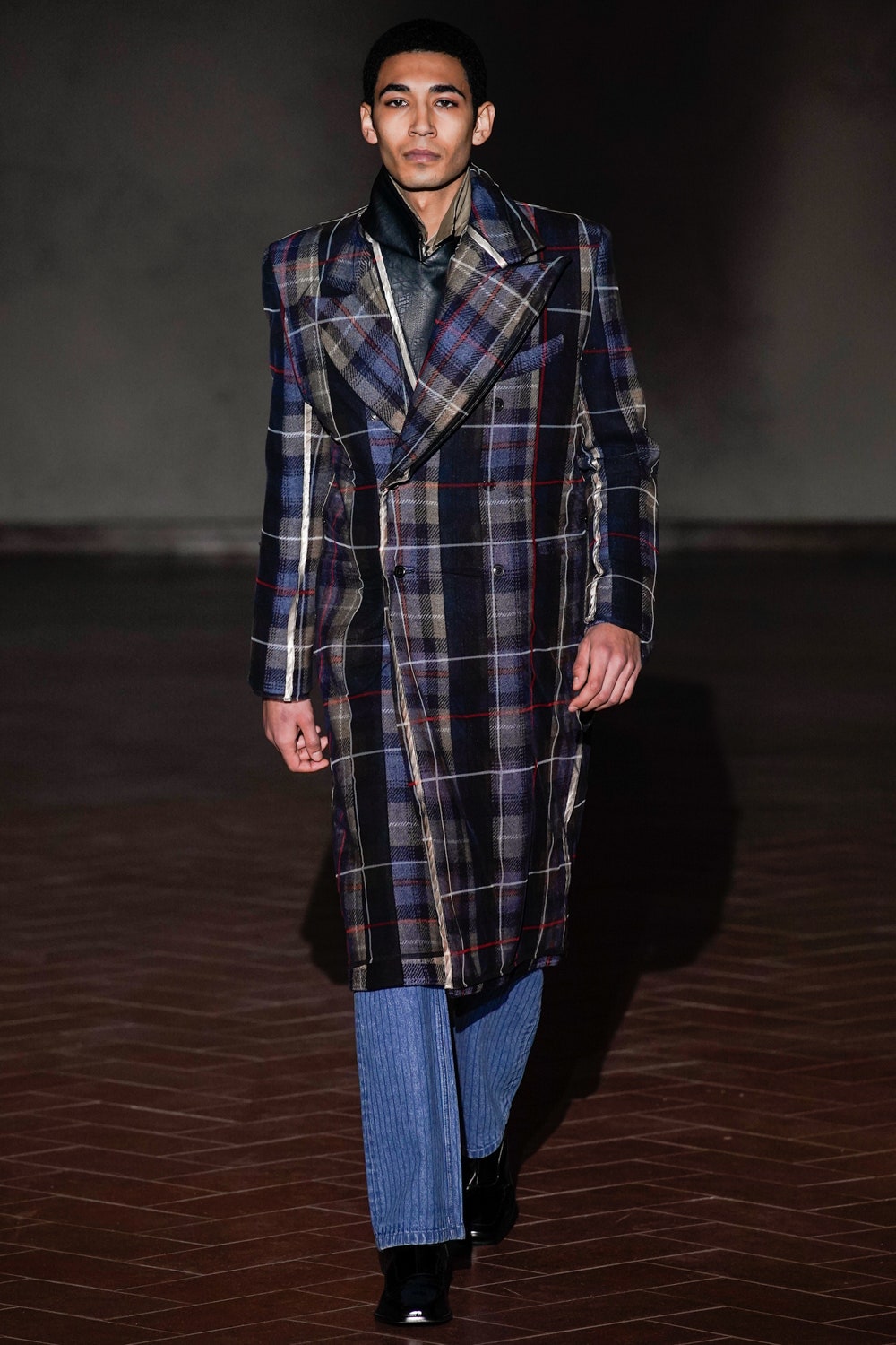 Y/Project F/W 19 Menswear Look 31