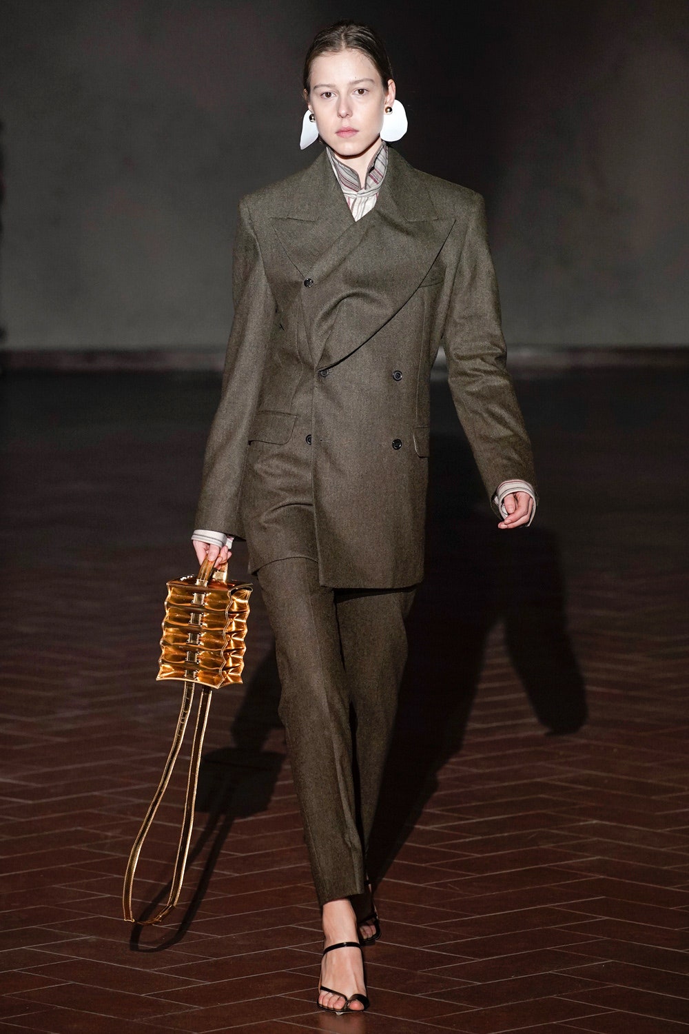 Y/Project F/W 19 Menswear Look 39