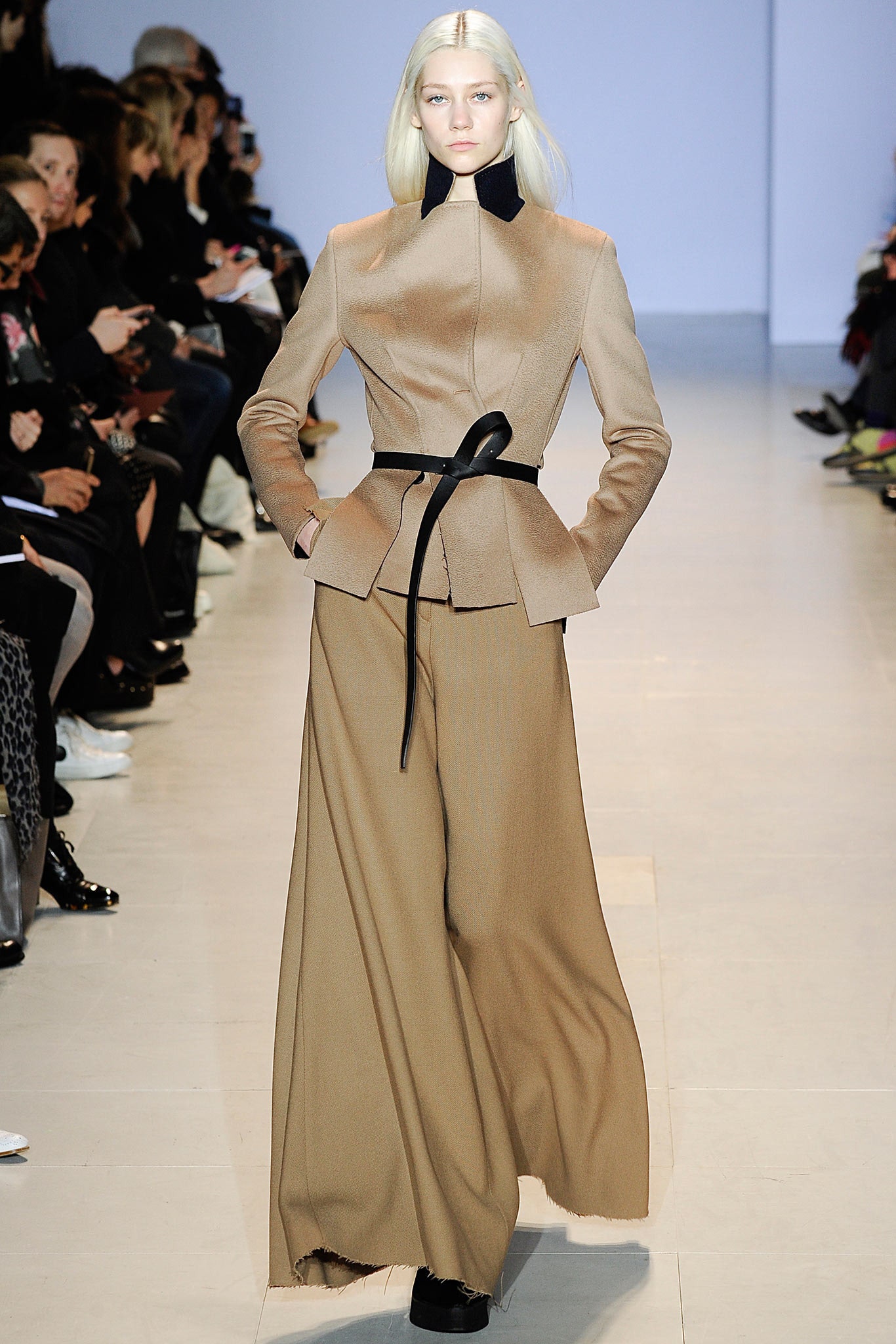 Yang Li Fall 2014 Ready-to-Wear