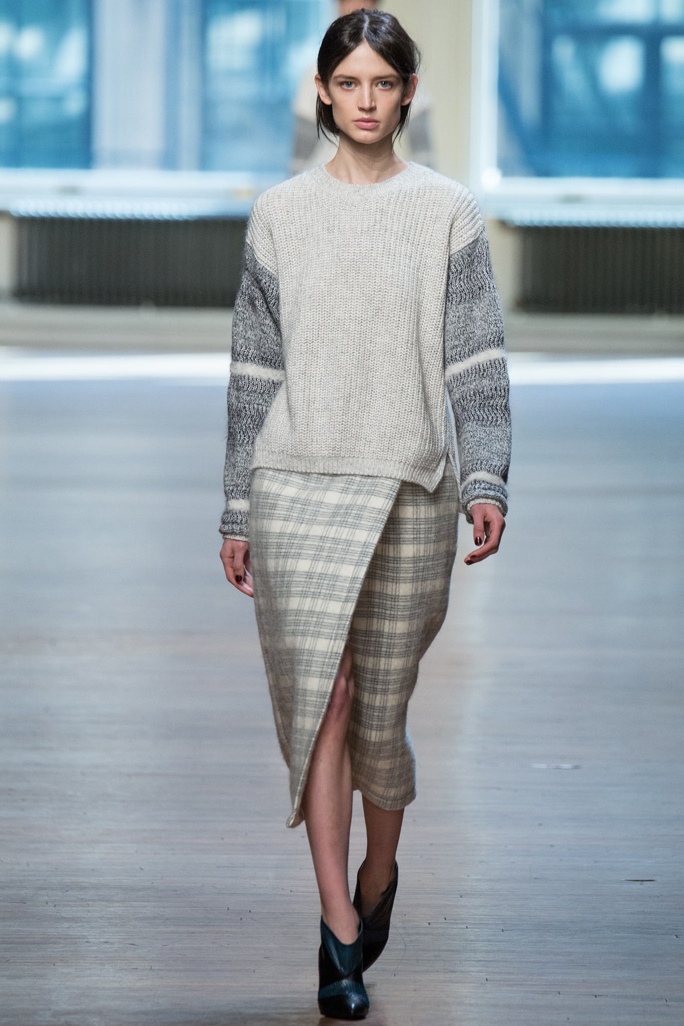 Yigal Azrouël F/W 14 Look 1