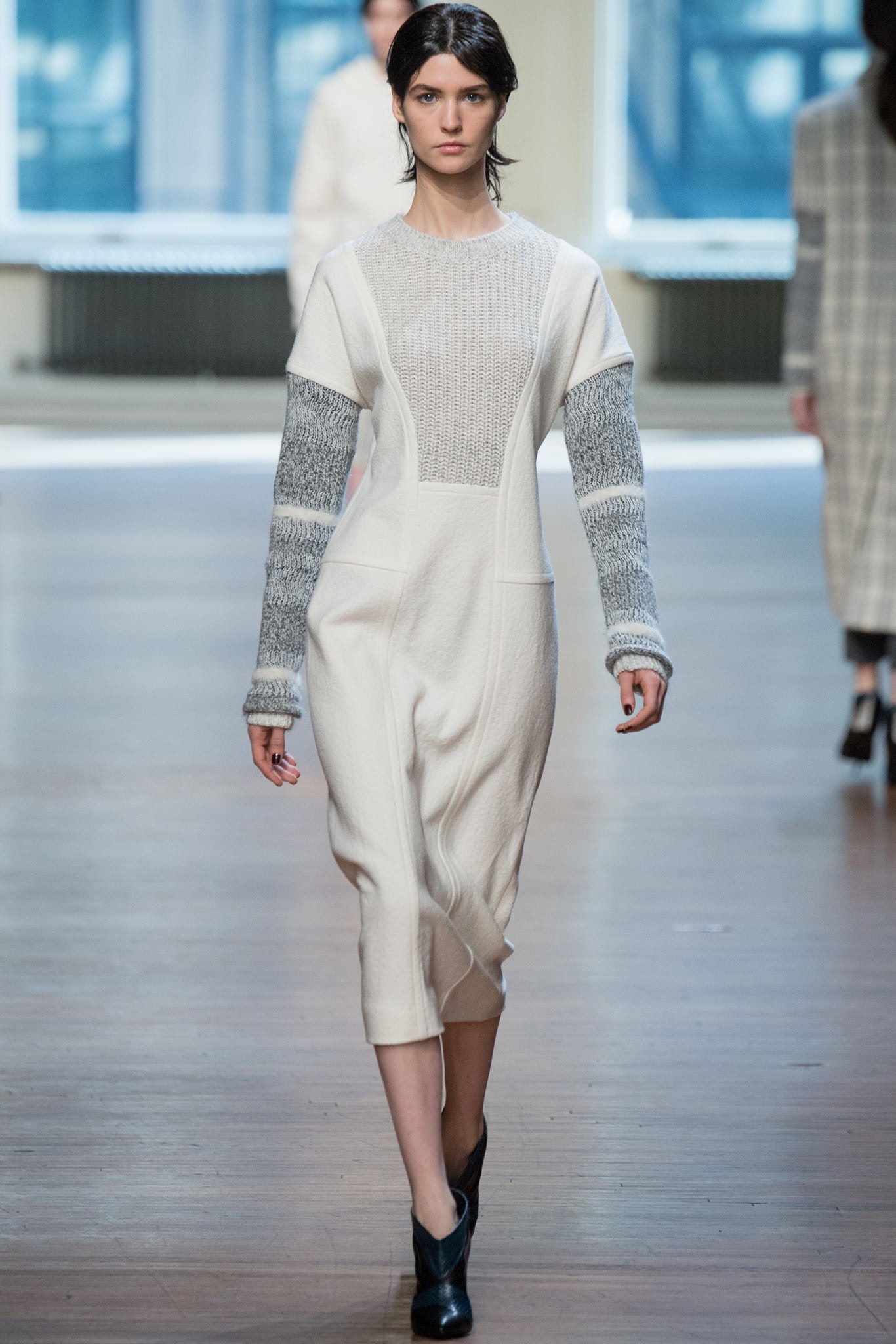 Yigal Azrouël F/W 14 Look 2