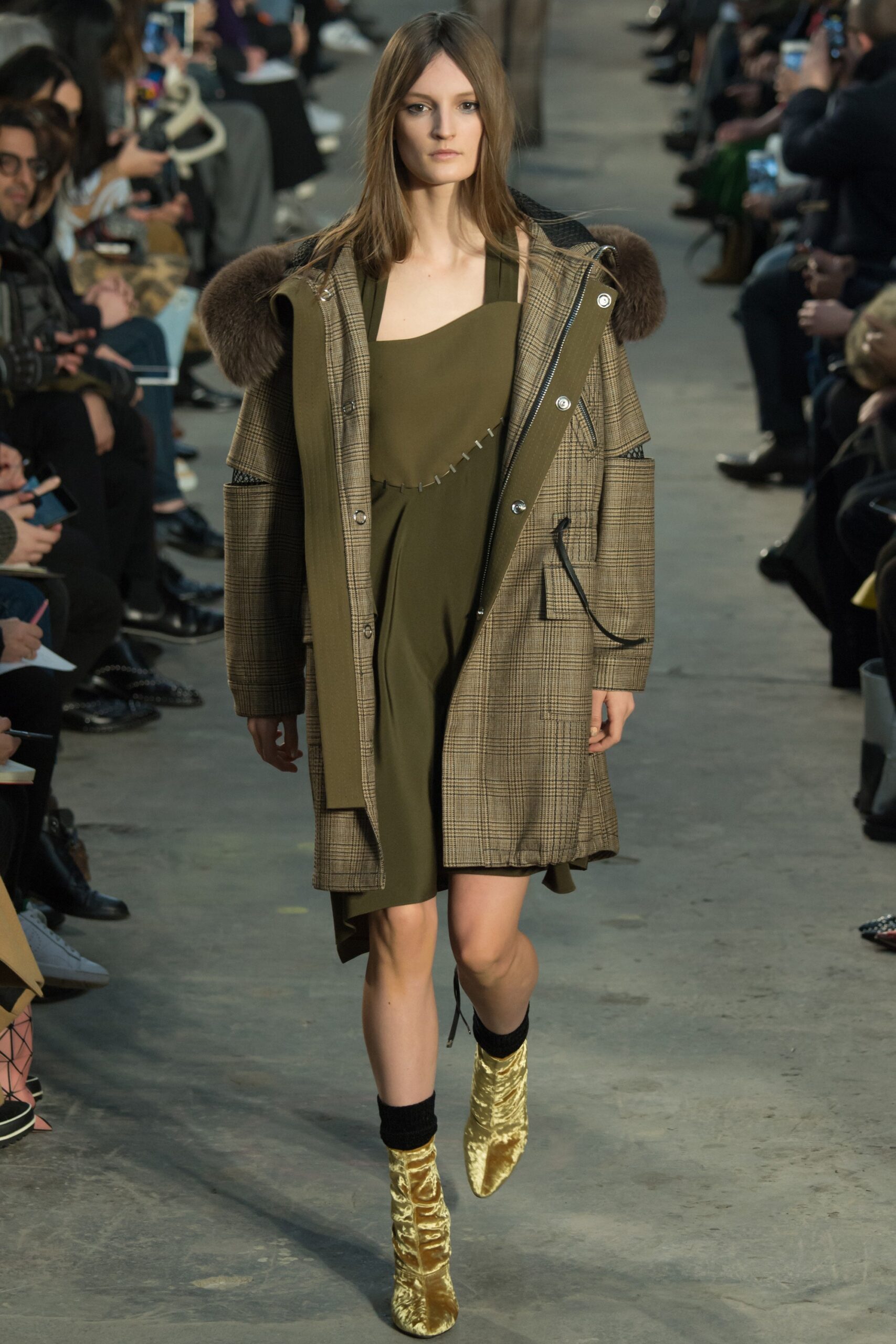 3.1 Phillip Lim F/W 16 Look 4