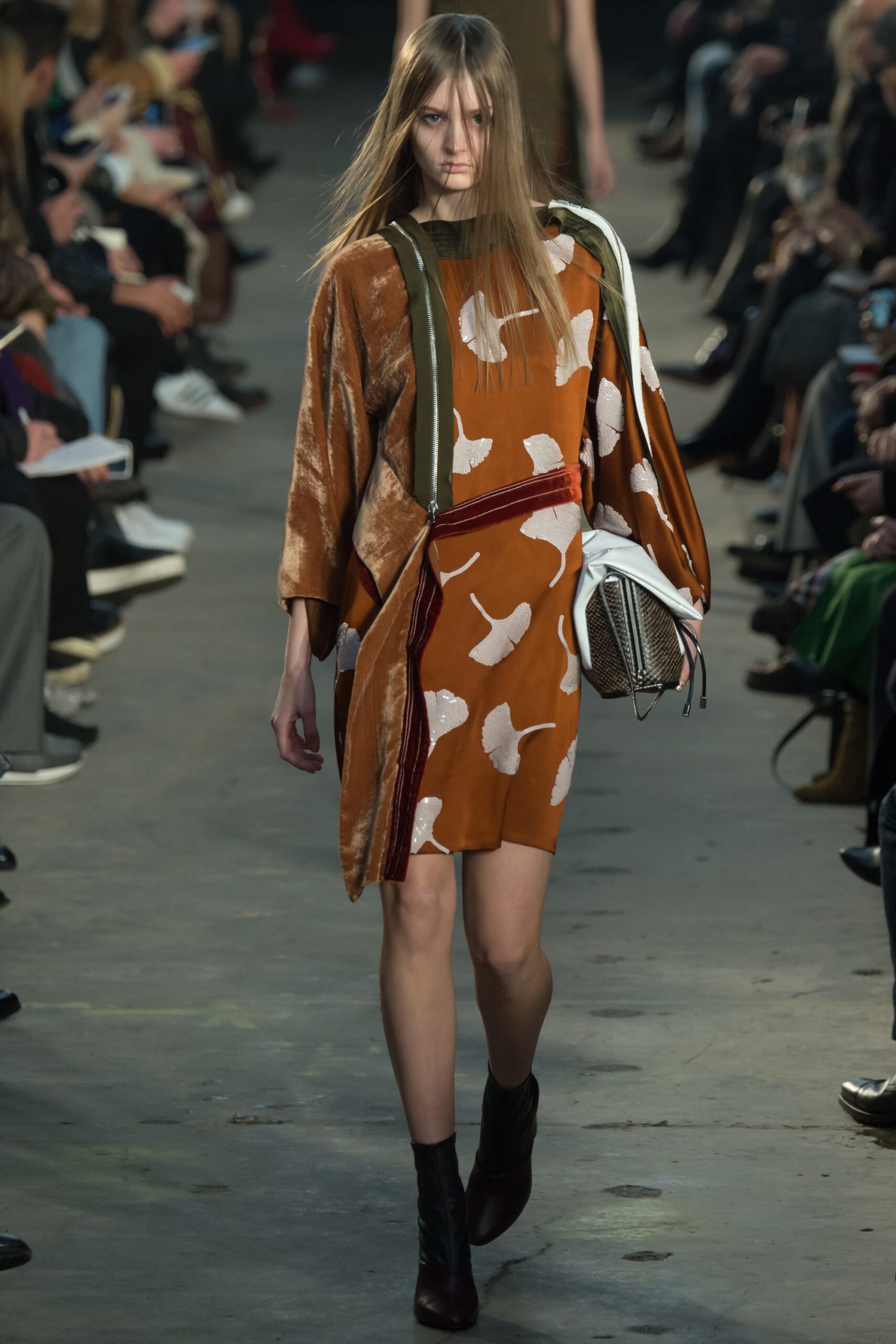 3.1 Phillip Lim F/W 16 Look 10