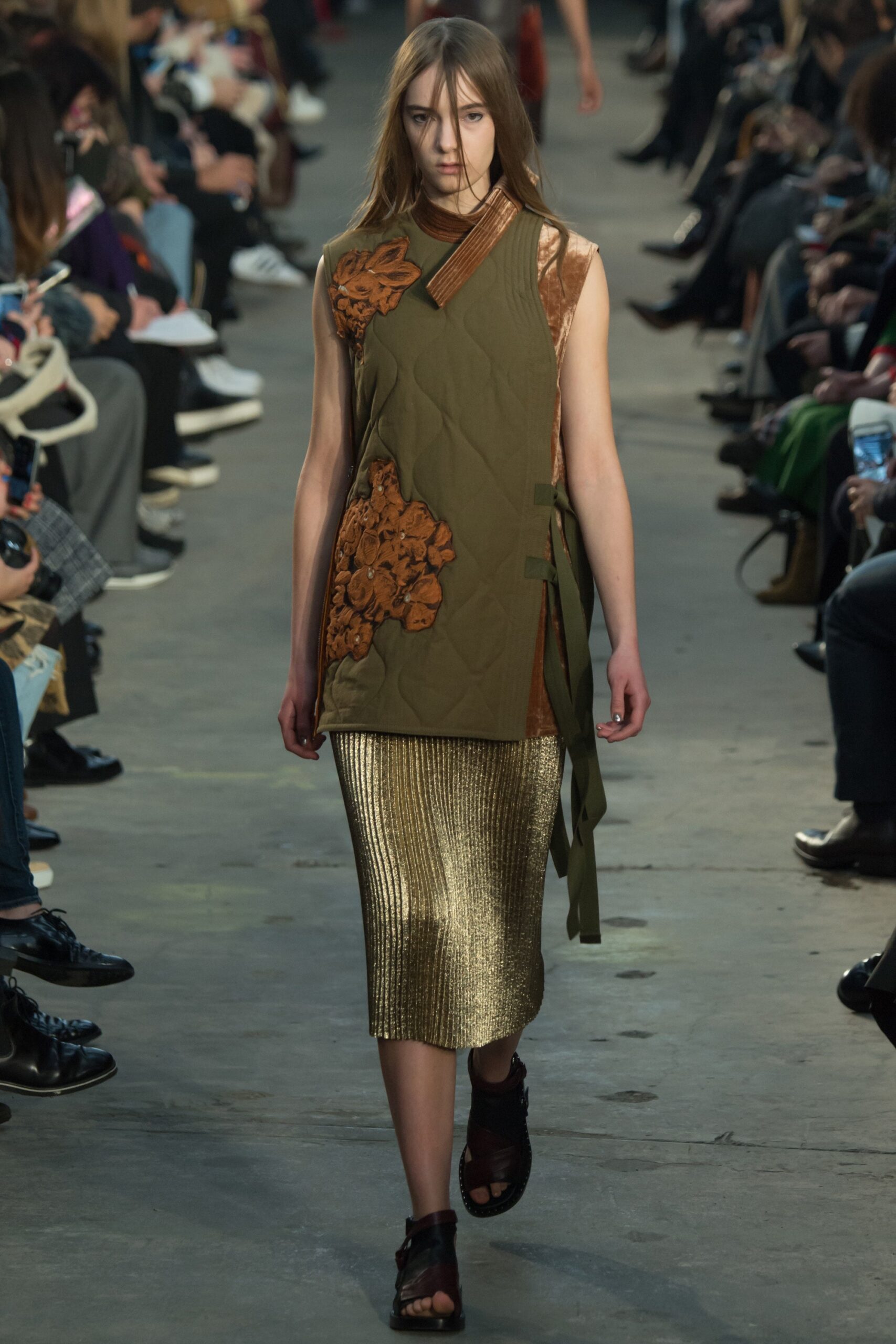 3.1 Phillip Lim F/W 16 Look 13