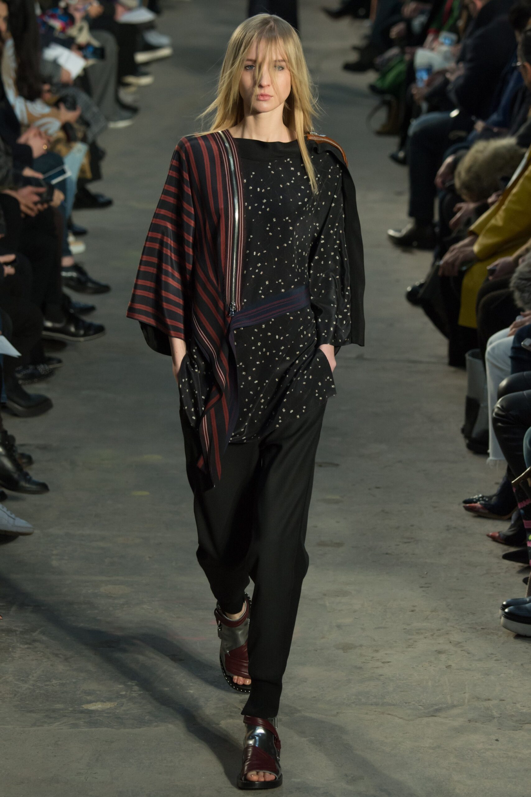3.1 Phillip Lim F/W 16 Look 18
